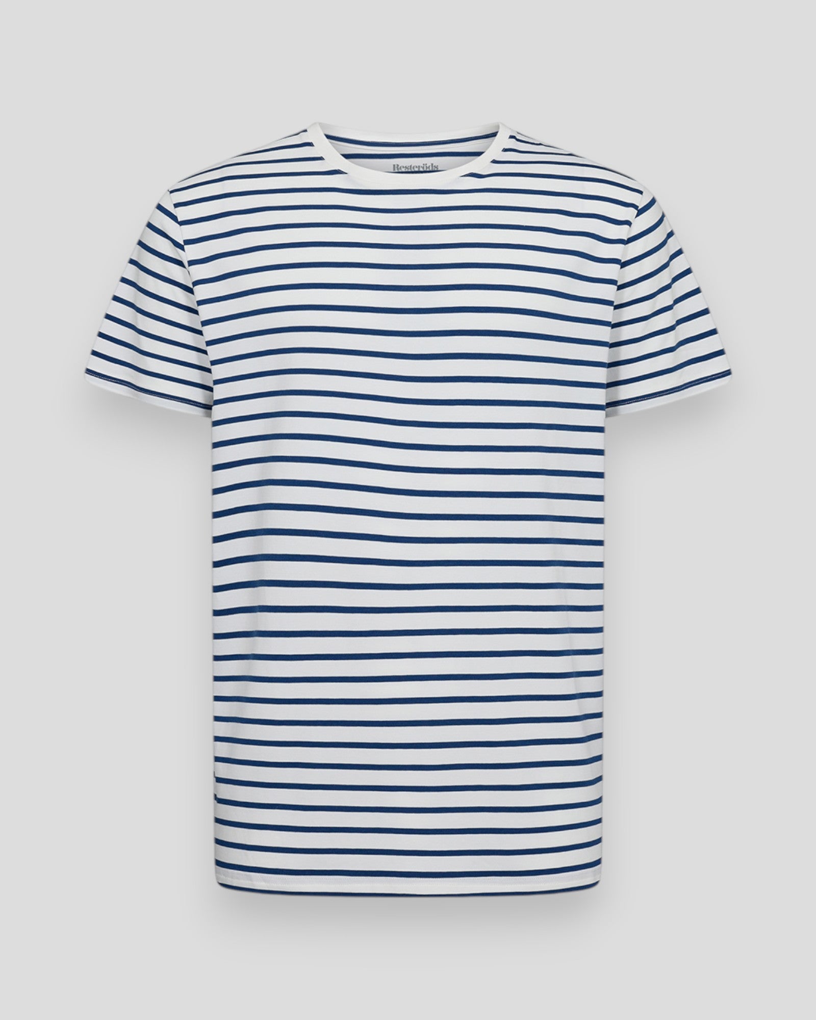 Resteröds bambustrøje i navy blazer striber, blødt og komfortabelt tee til hverdag.