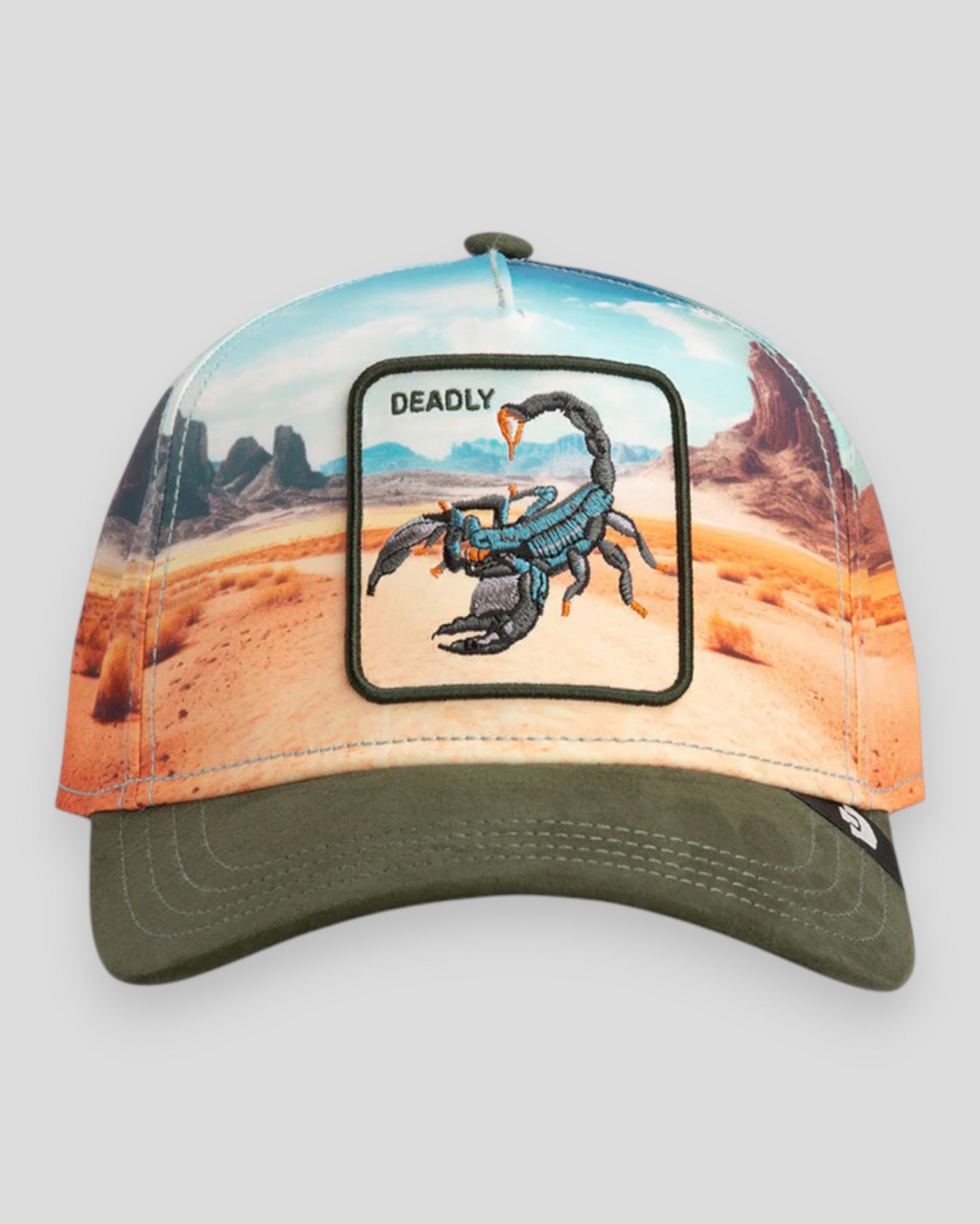 Scorpion In The Element - Palm