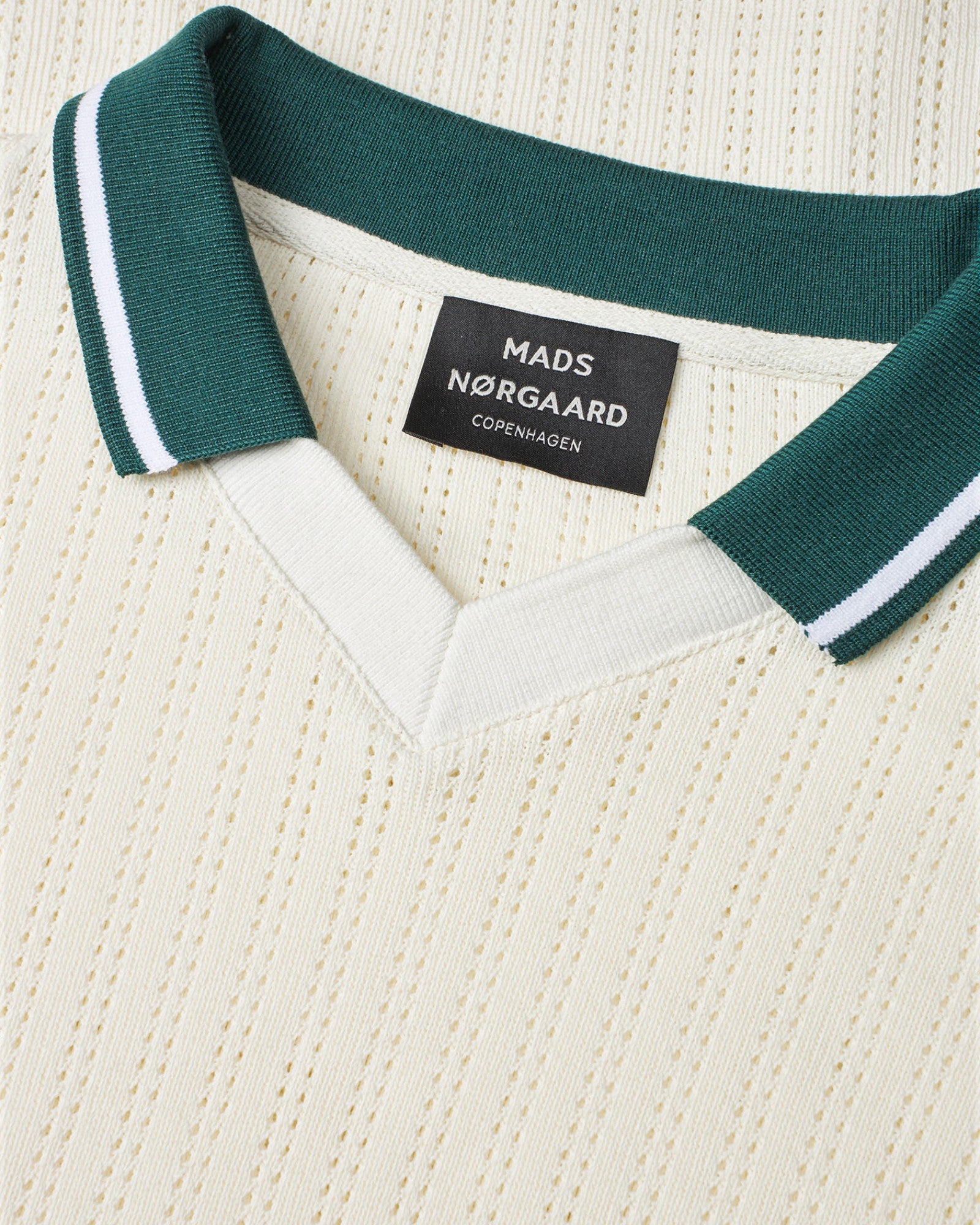 Sporty Lyonel Polo - Vanilla Ice