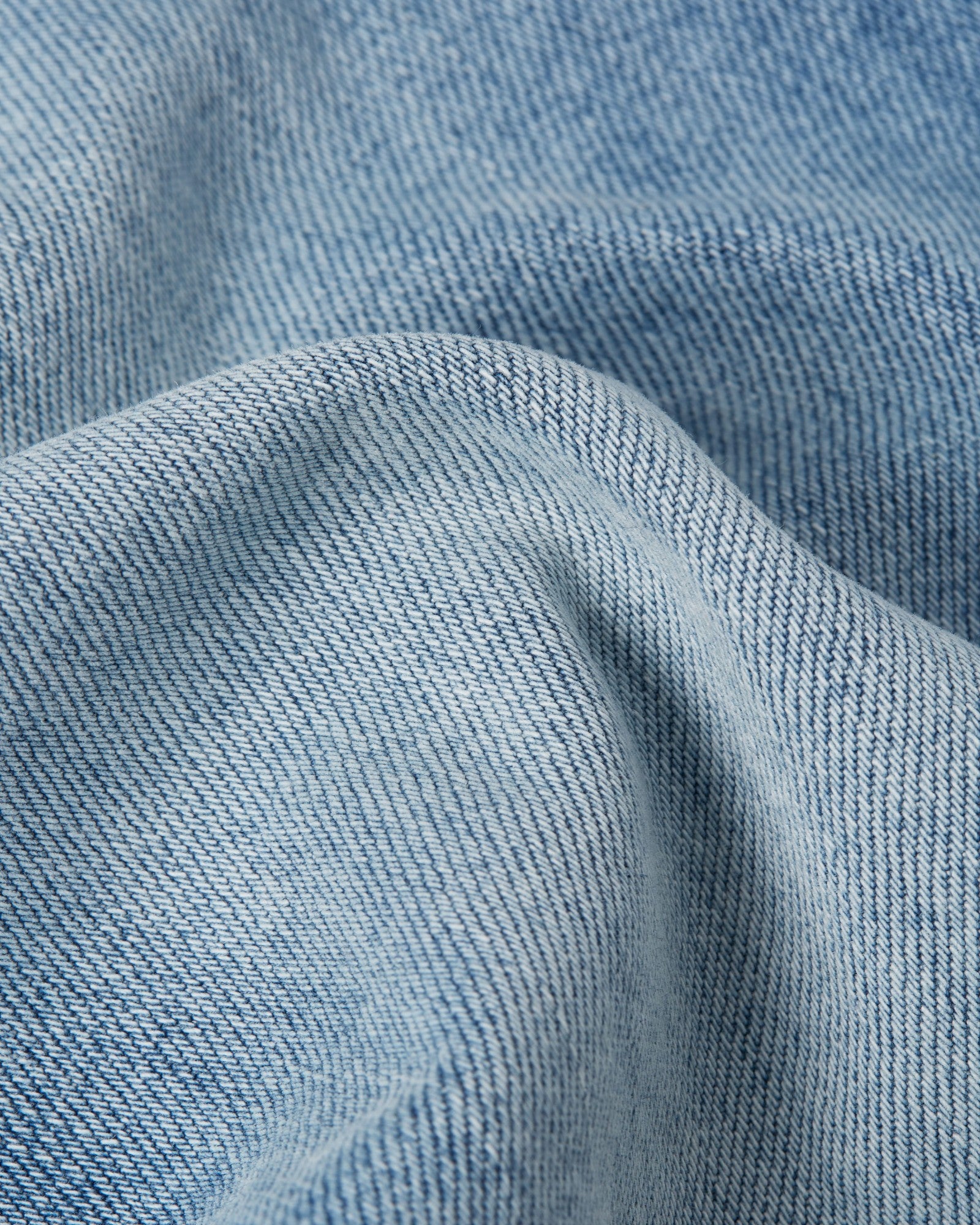 G-STAR RAW 3301 Regular Tapered It Indigo Aged jeans, blå denim med slidt og ældet finish, vises på billedet.