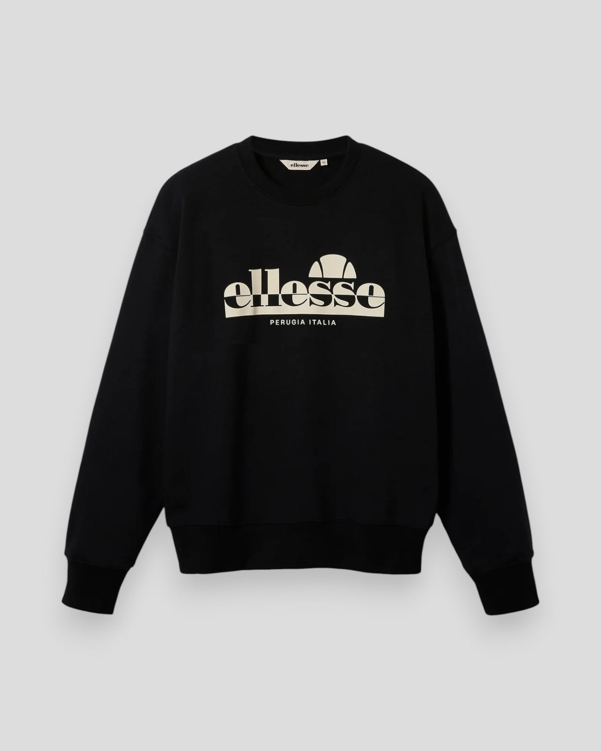 Ellesse Plerica sweatshirt i sort set forfra