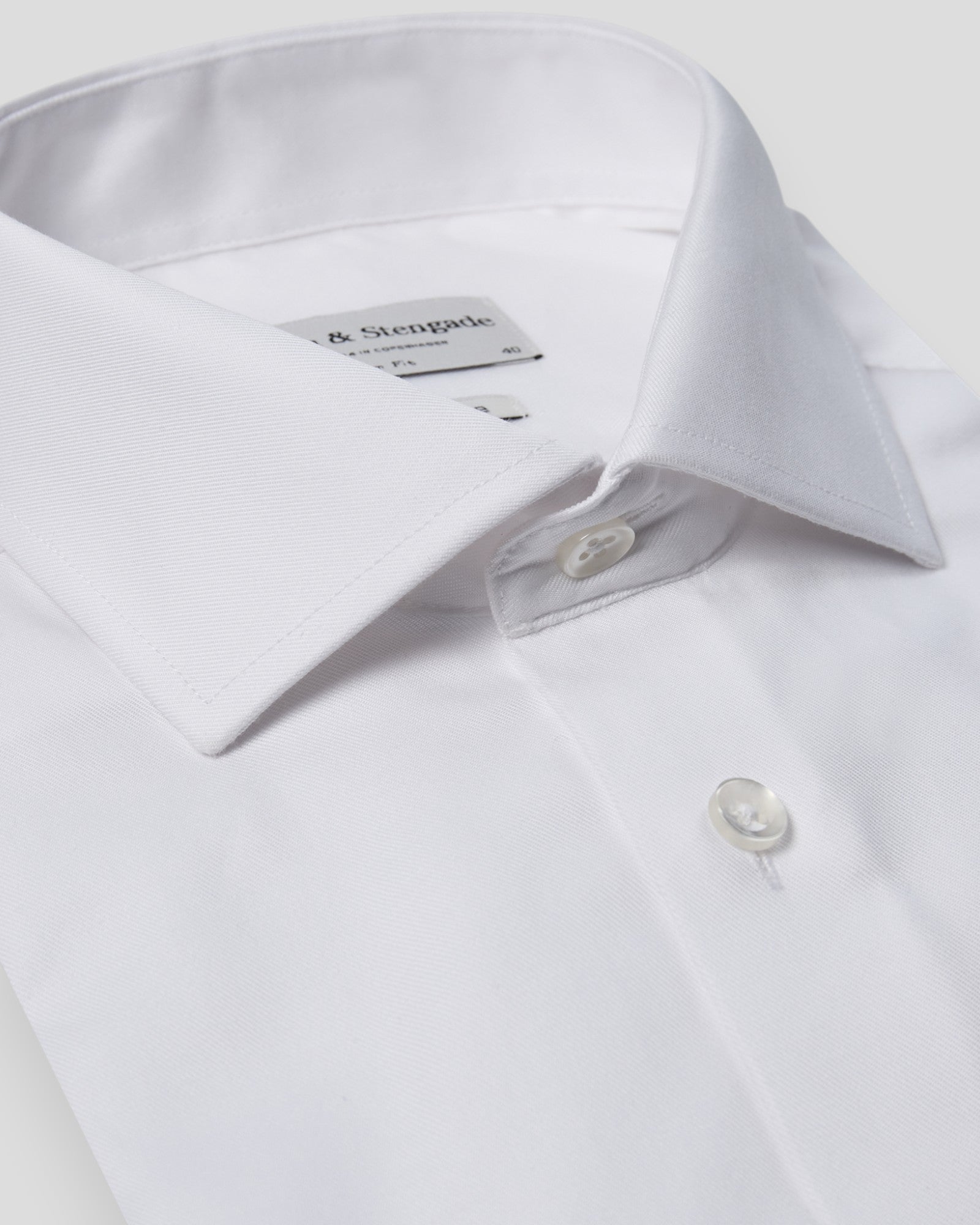 Hader Slim Fit Shirt - White