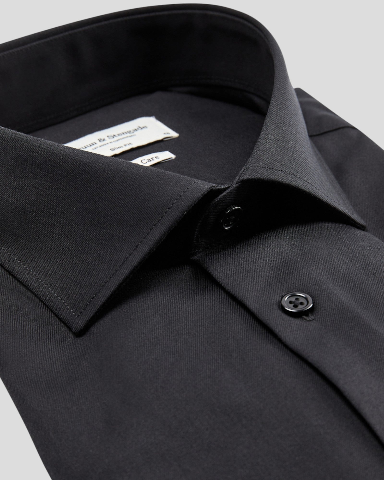 Miles Slim Fit Shirt - Black