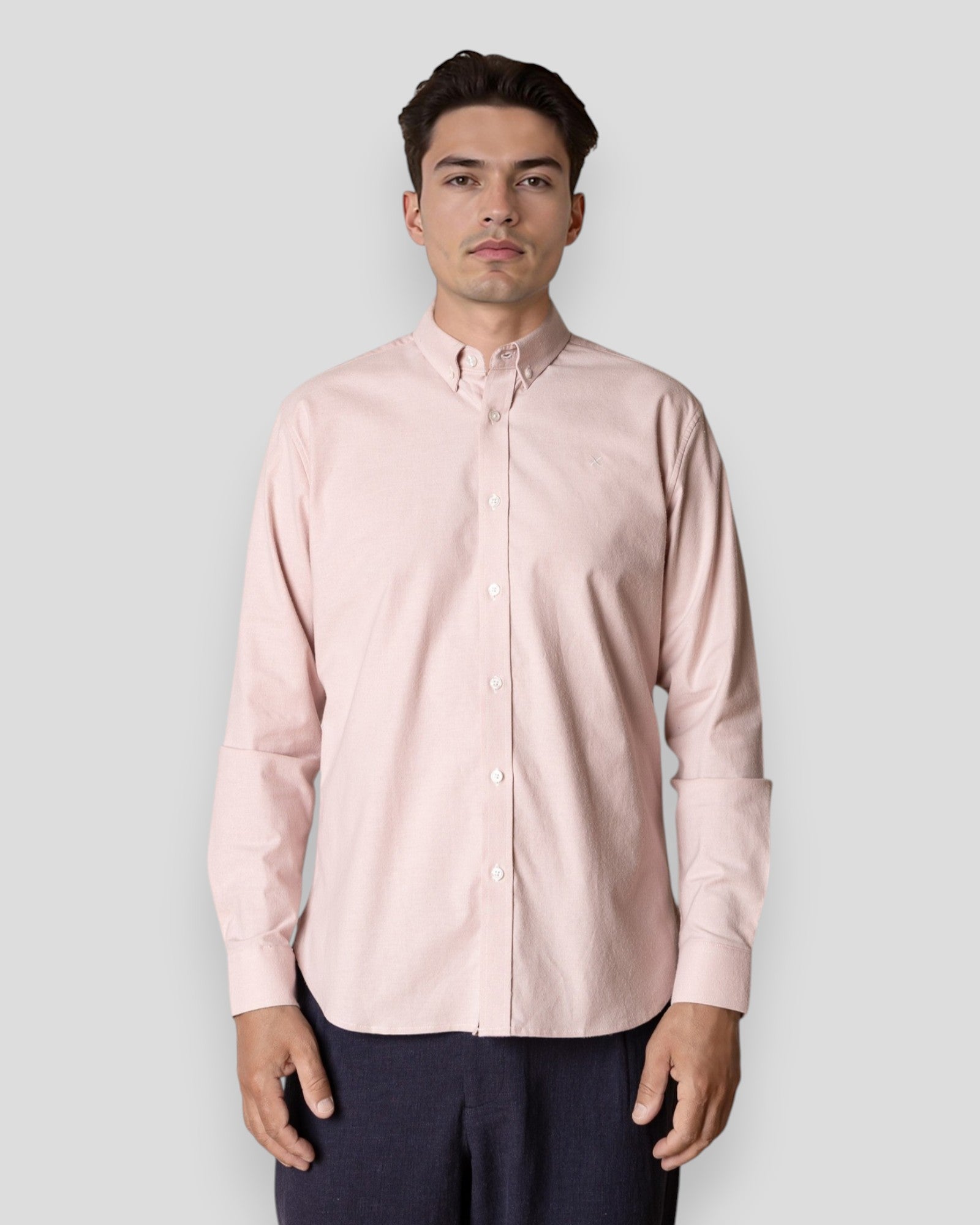 Clean Cut Copenhagen Oxford Stretch Plain LS shirt in Violet Ice, showcasing long-sleeve design and smooth fabric.