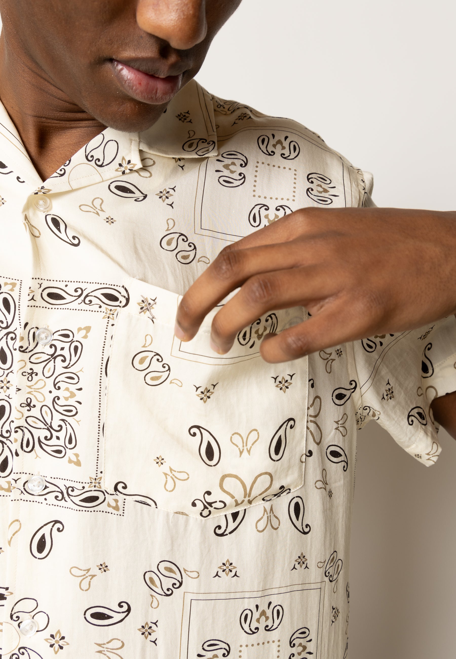 Bowling Leo Shirt S/S - Ecru