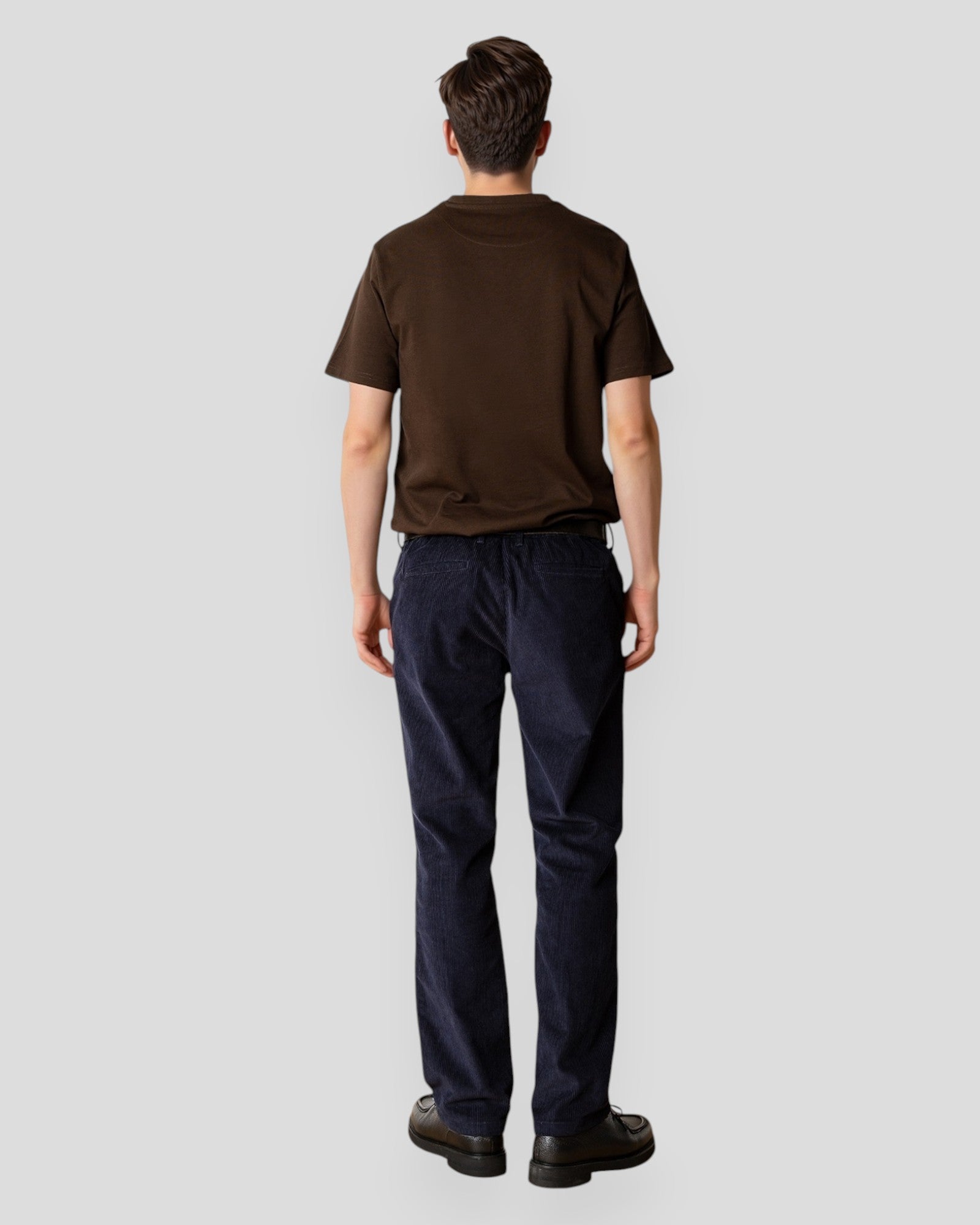 Stable T-Shirt - Dark Brown