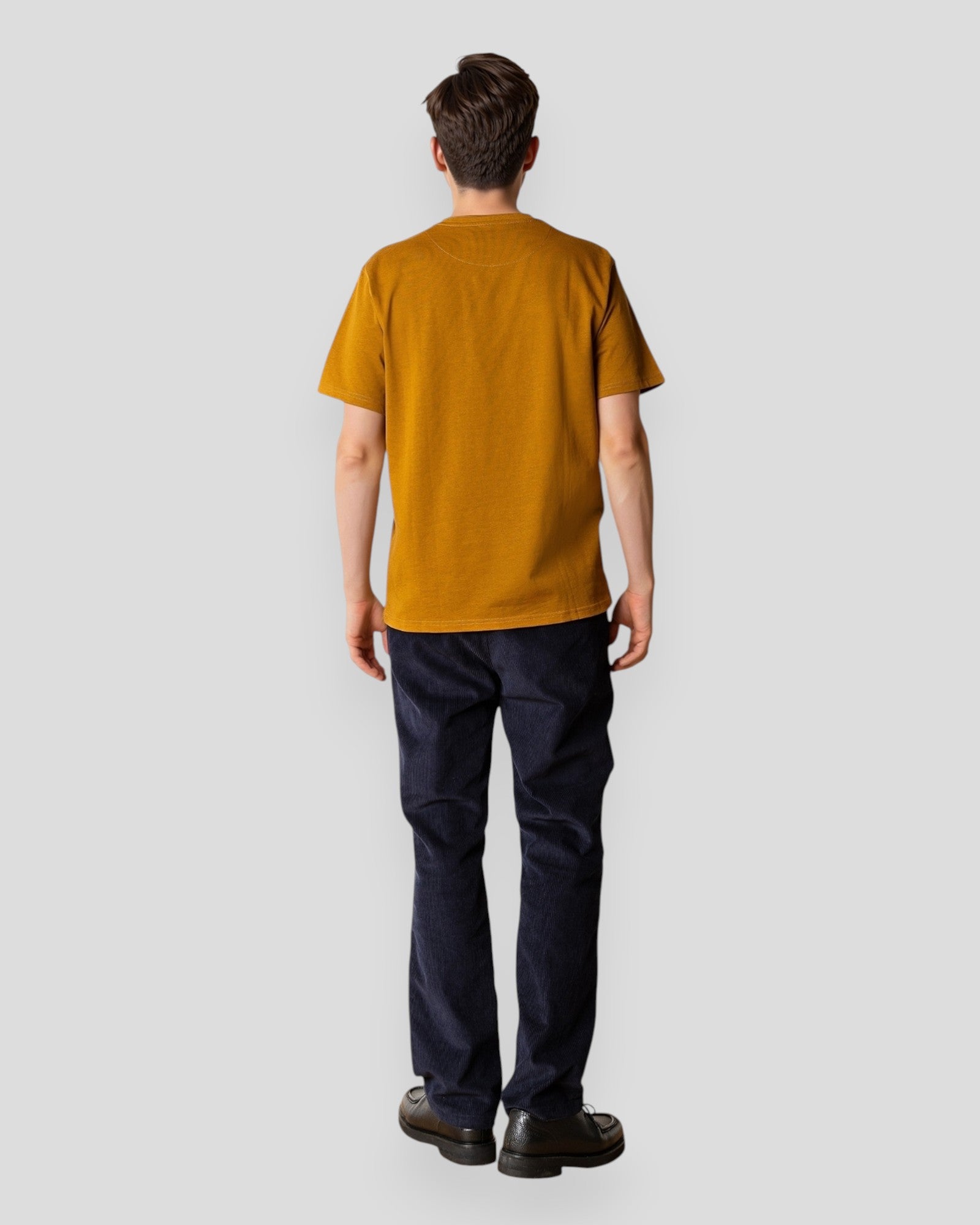 Stable T-Shirt - Golden Brown