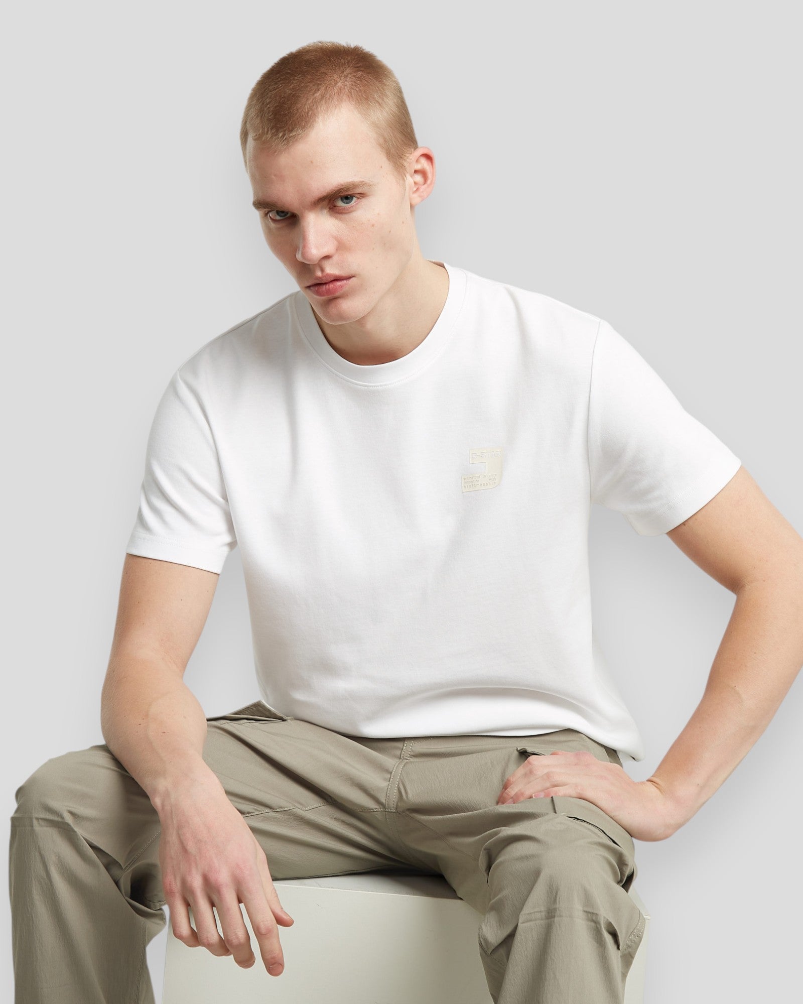 Chest Logo R Tee - White