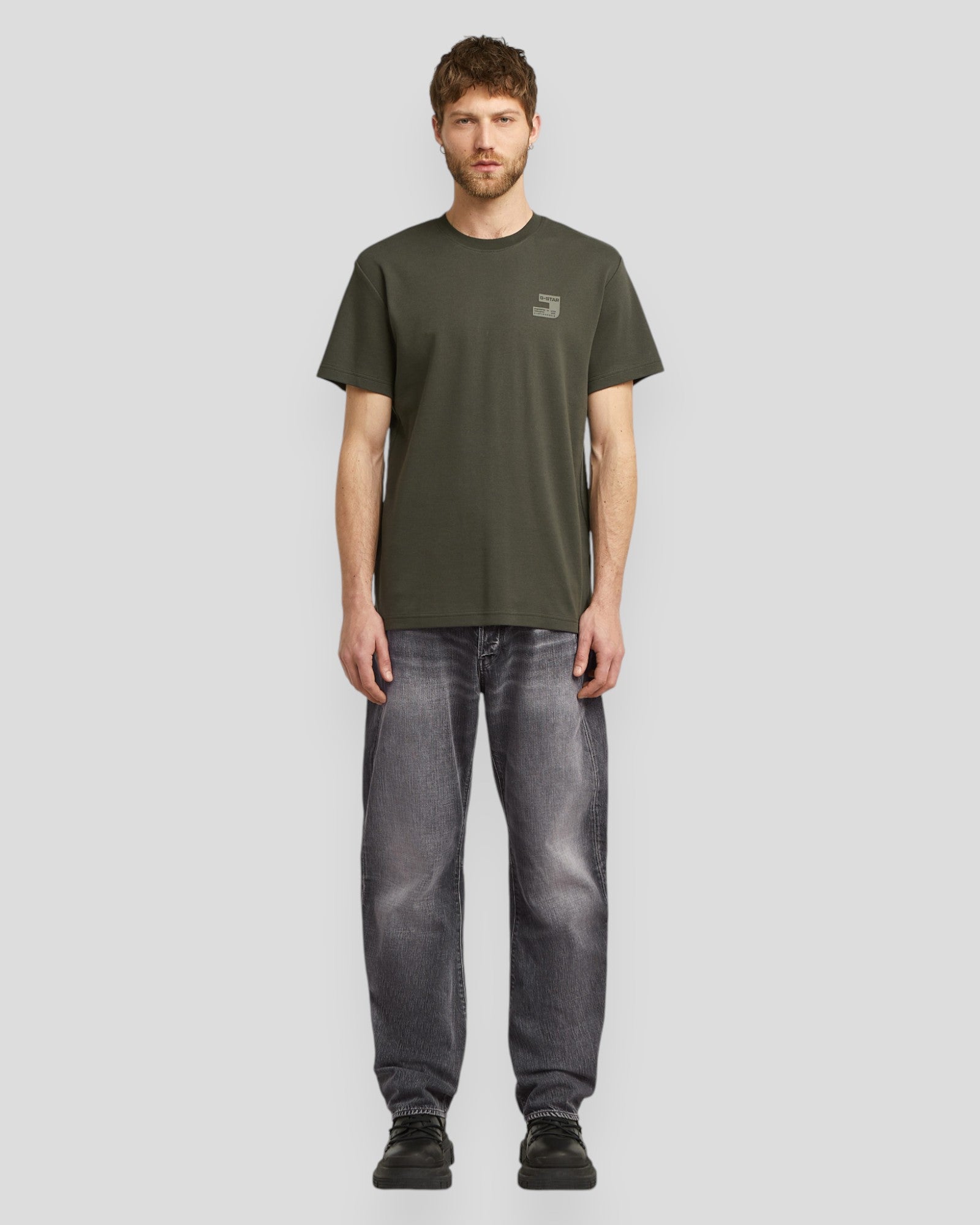 Chest Logo R Tee - Asfalt