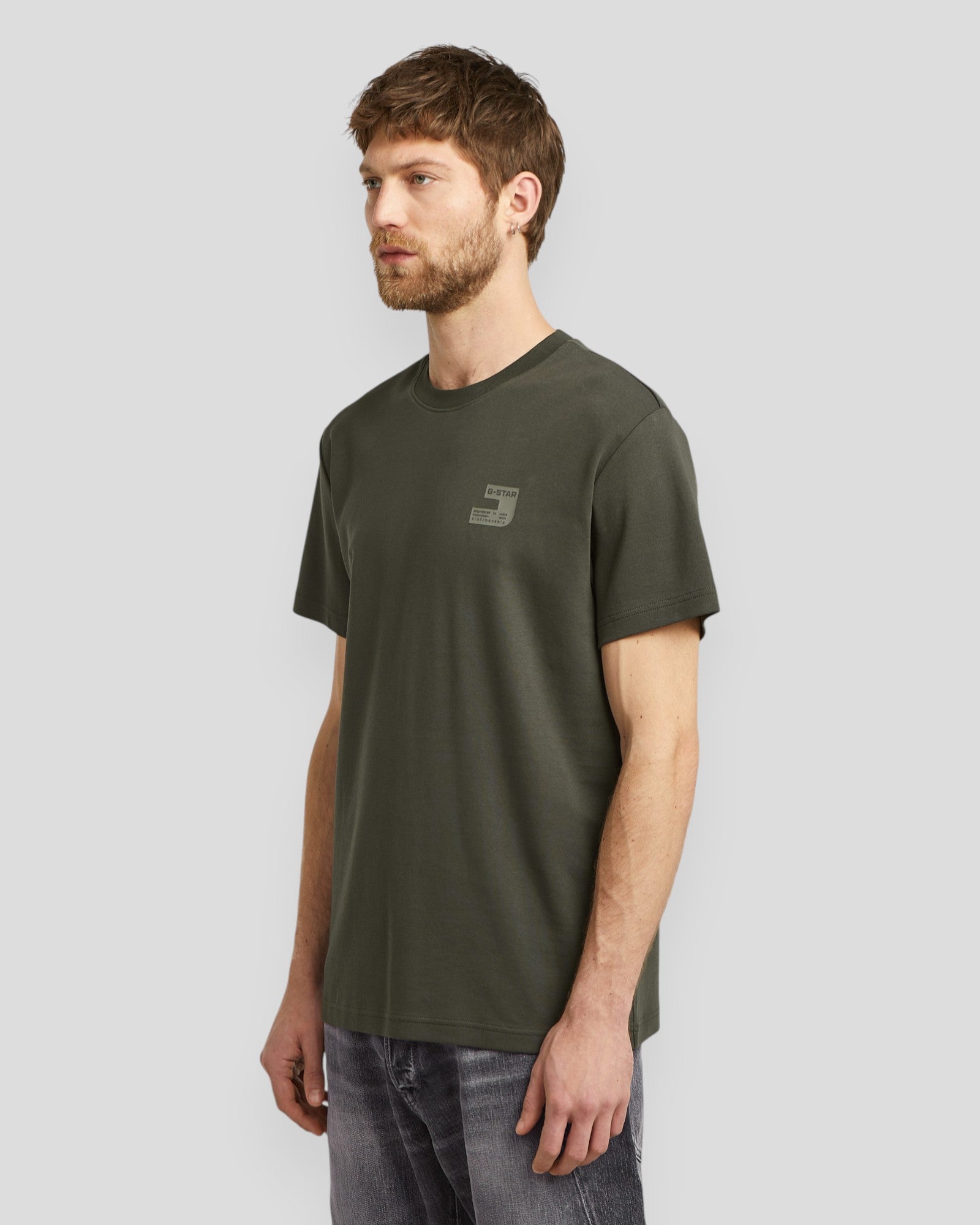 Chest Logo R Tee - Asfalt