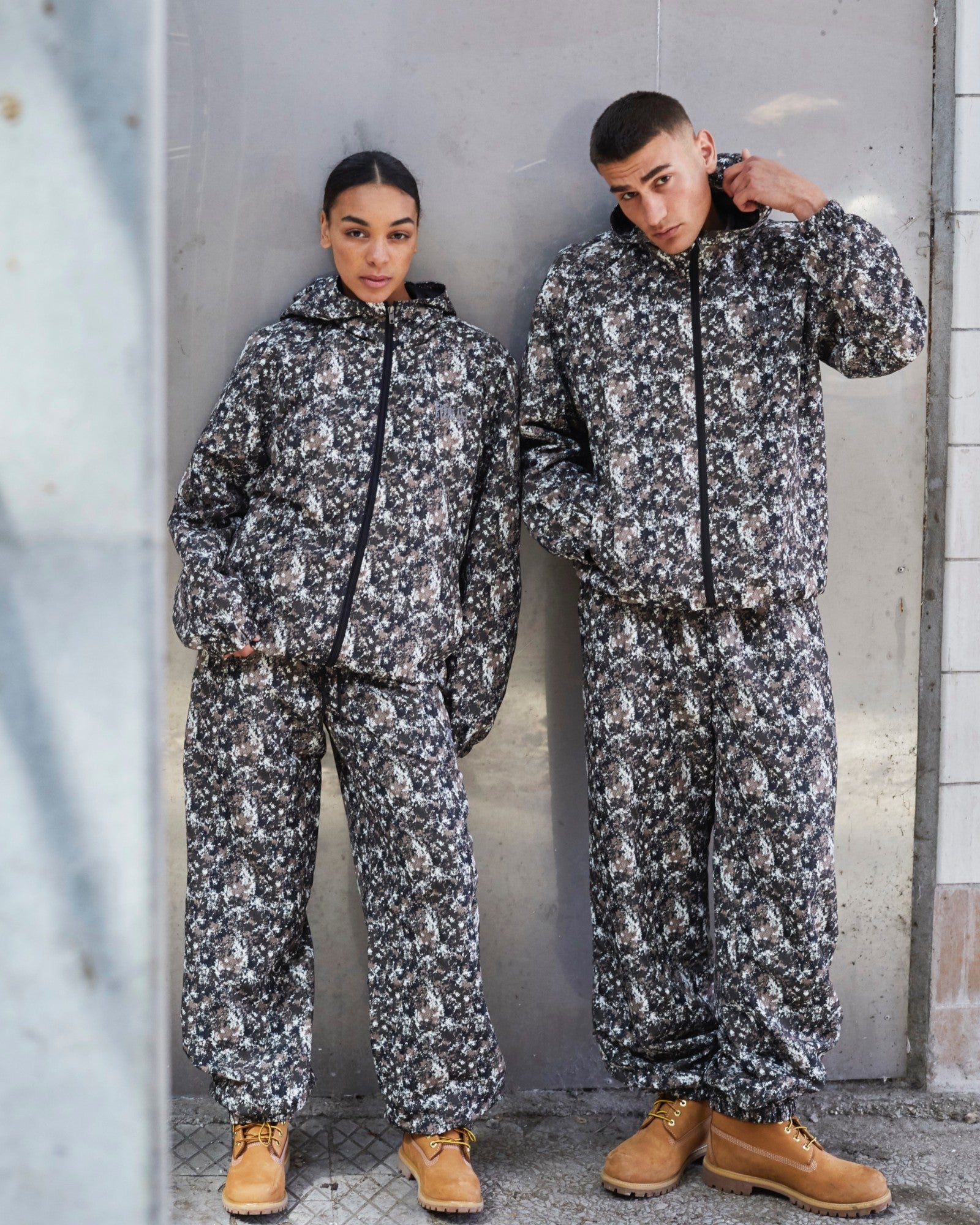 Visibility Track Jacket - Off White