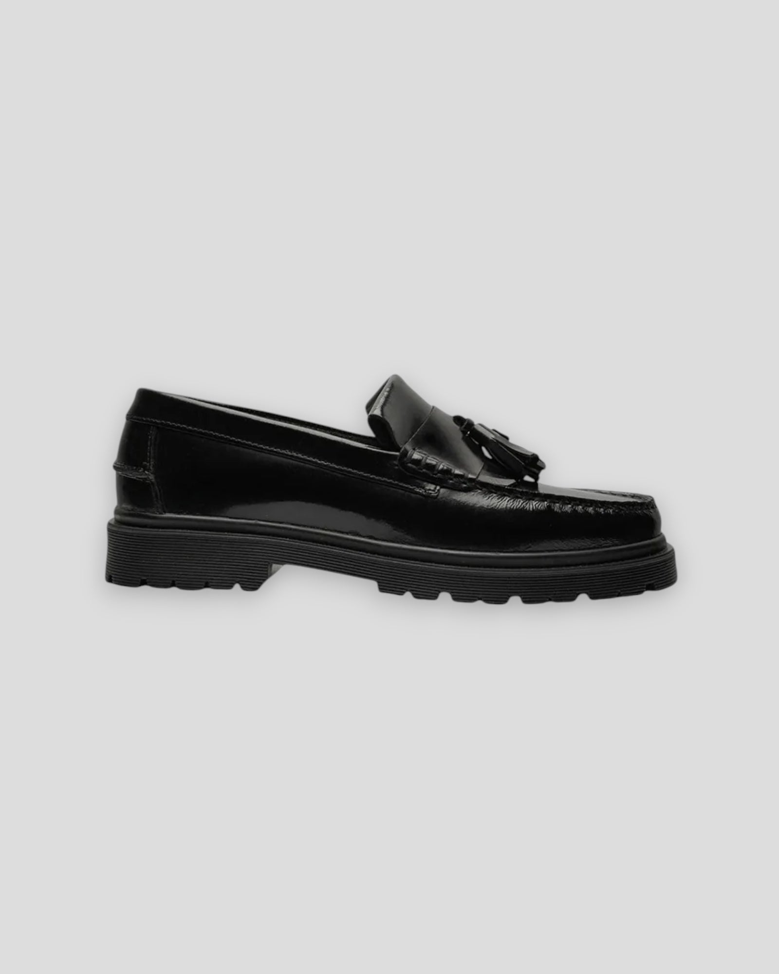 Playboy Florida Loafers i Black Polido, elegante herresko i læder med klassisk loafers-design, perfekt til både afslappede og formelle outfits.