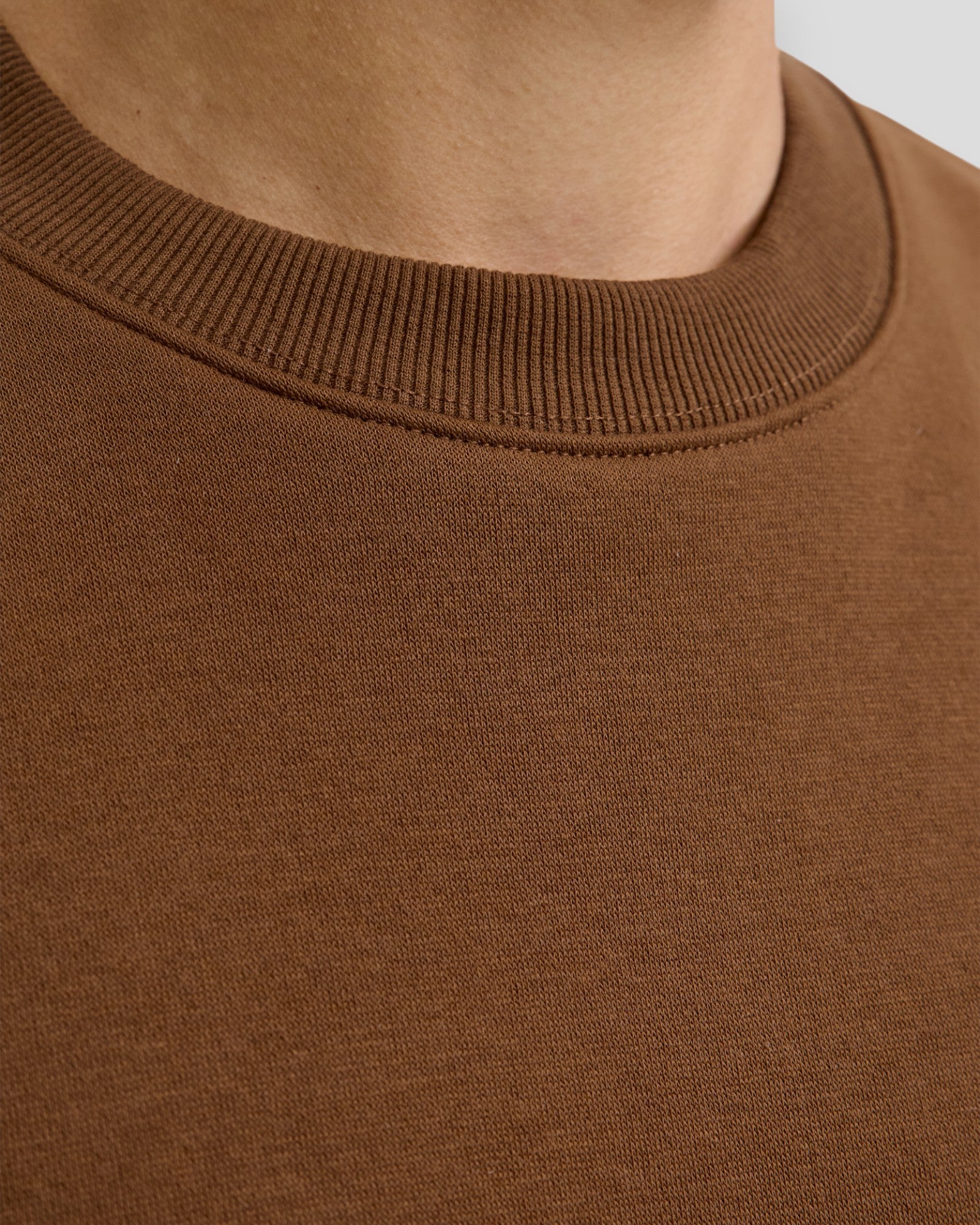 Bradley Sweat Crew - Monks Robe