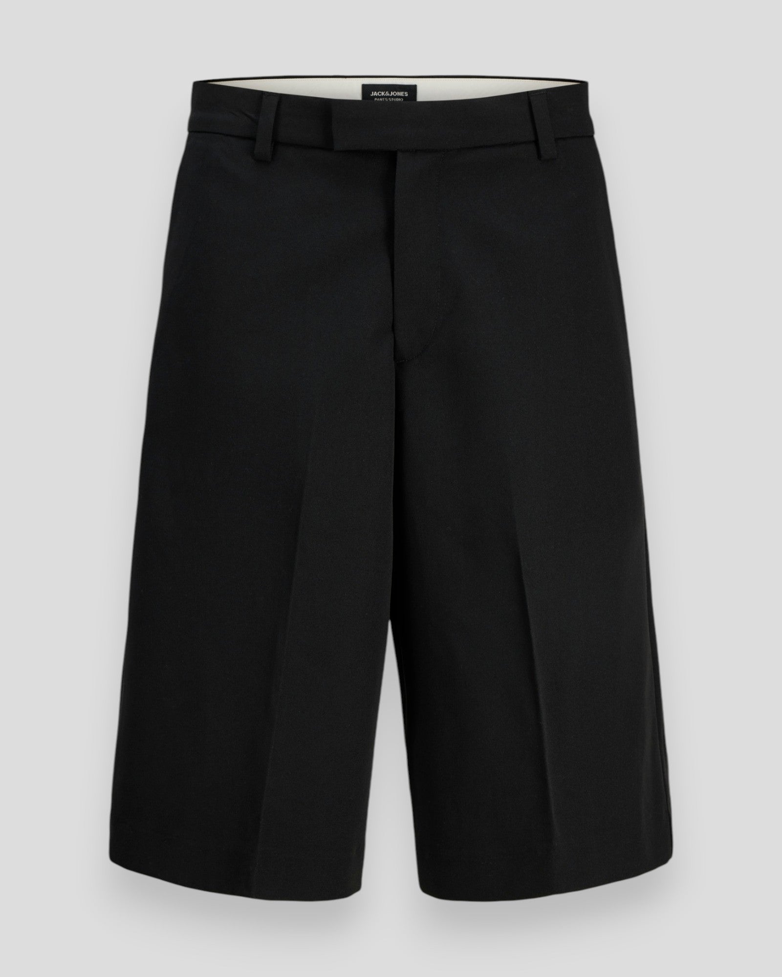Sort Jack & Jones Toby Chino Shorts i XLNG, afslappet sommerstil, synlig med lommer og beige syninger, perfekt til varme dage