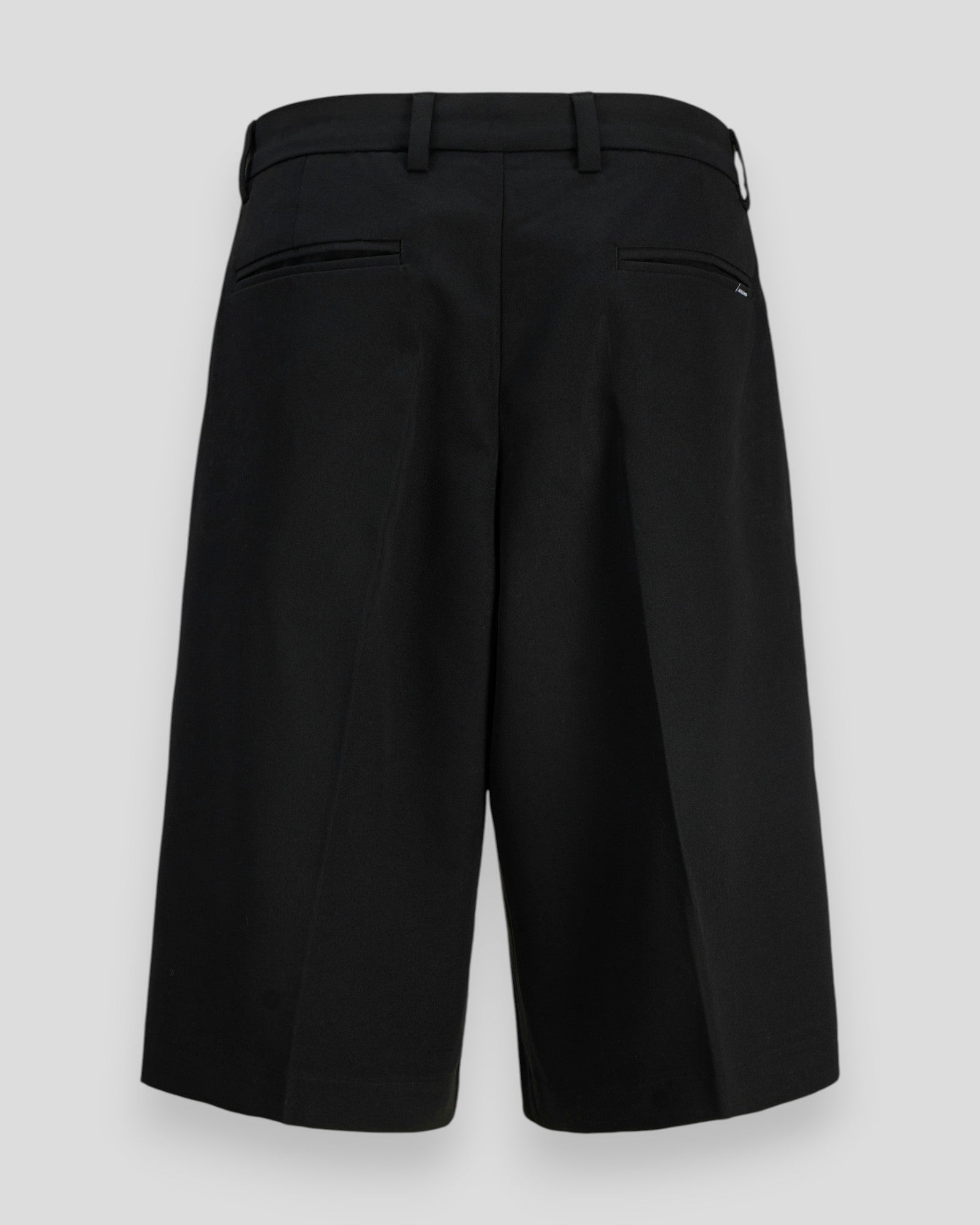 Sort Jack & Jones Towen Toby Chino Shorts i XLNG, afslappet stil, synlig på billedet.