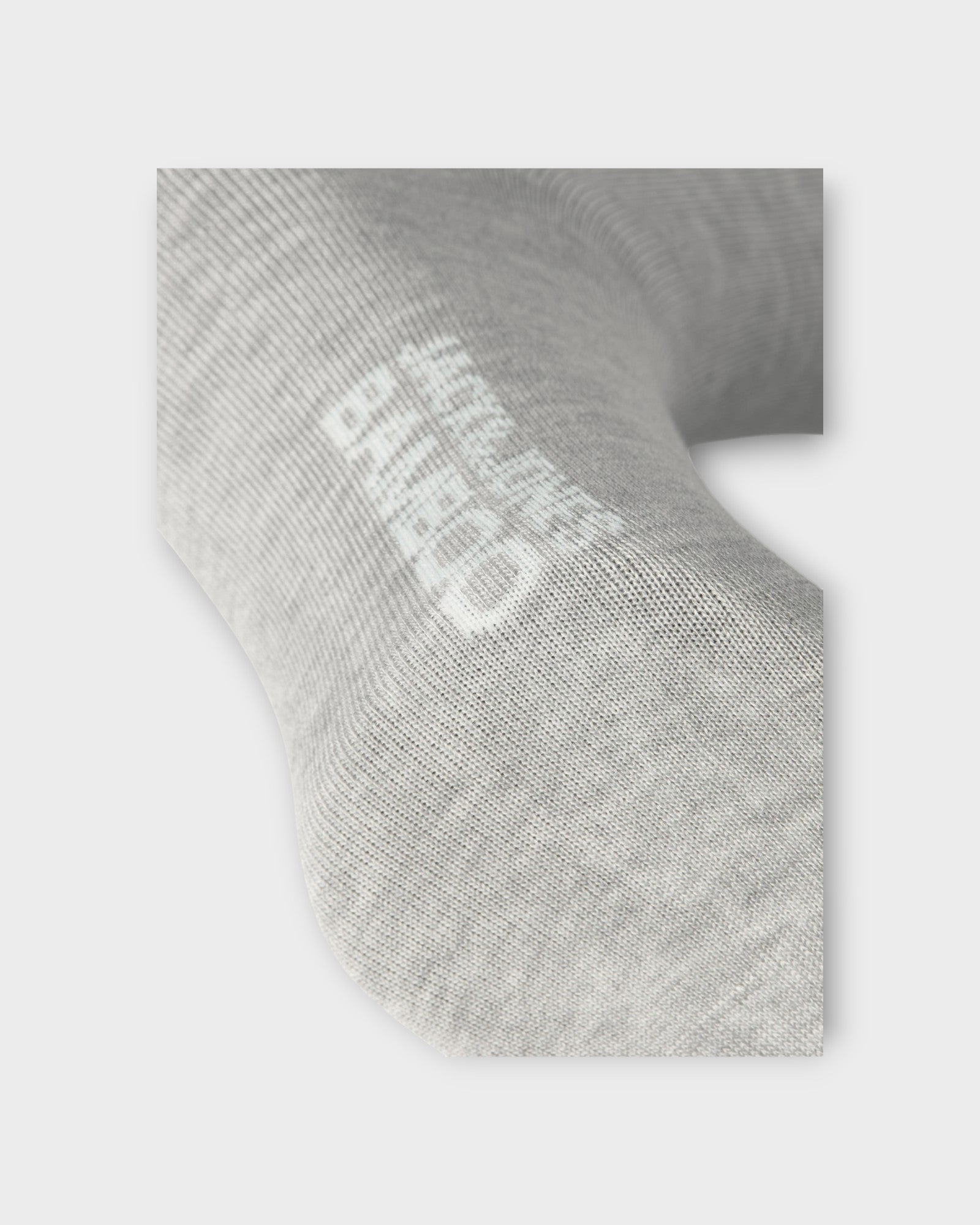 Basic Bamboo Socks 5 Pack Multi. Lækre Jack & Jones Bambus Sokker i flere farver. Her ses den lysegrå version.
