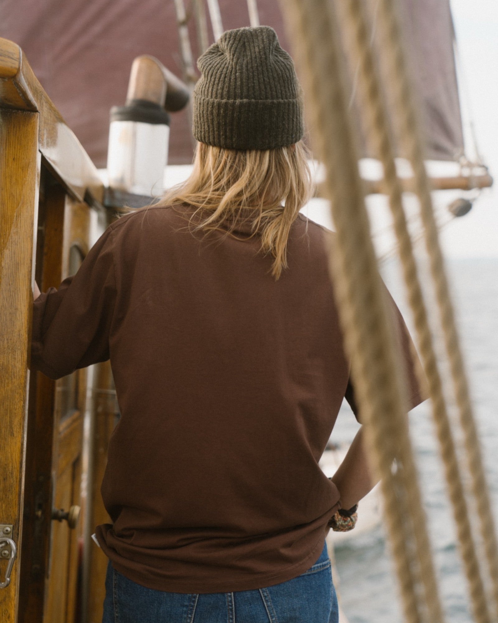 Tinned Mermaid Tee - Chicory Coffee