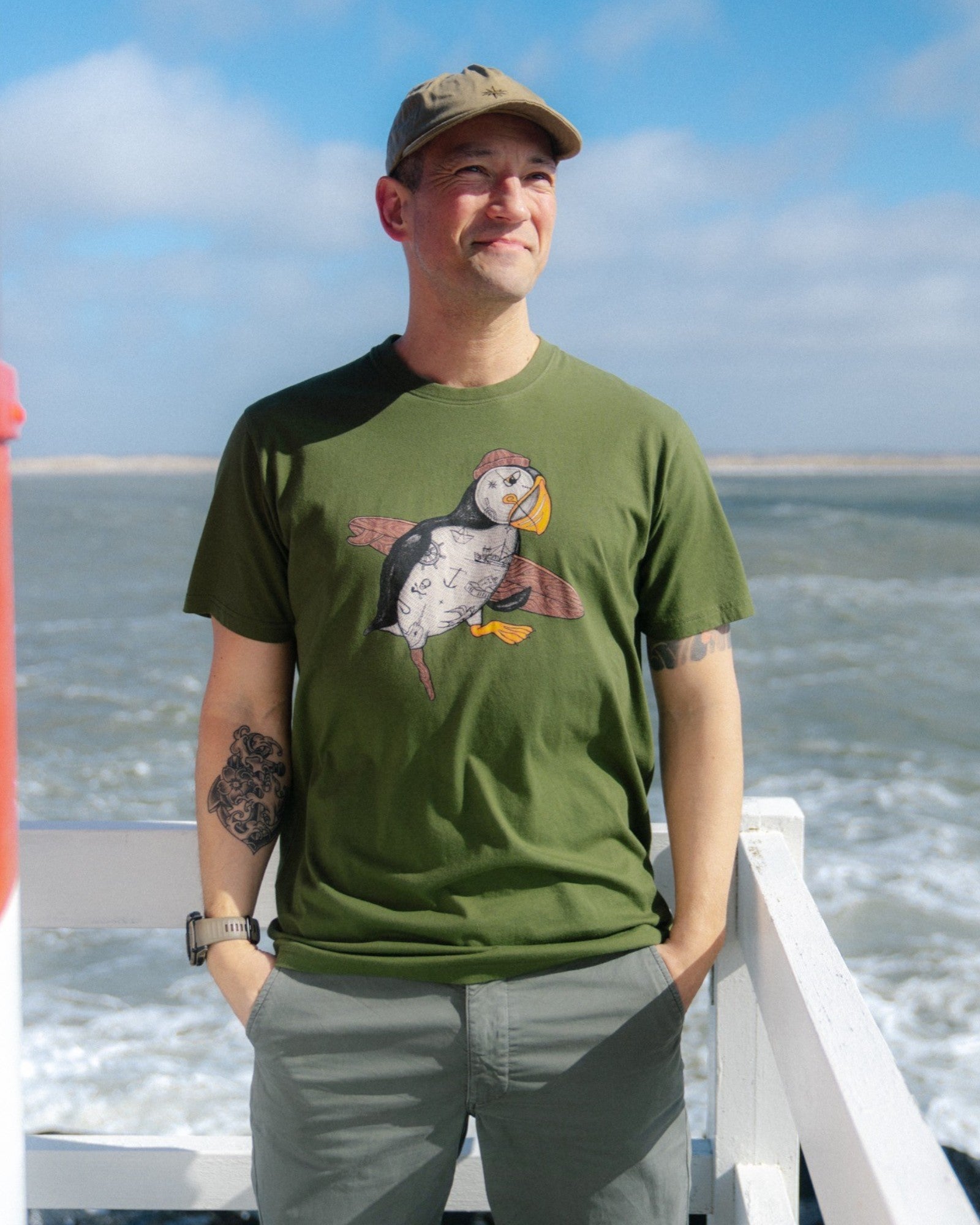 Sea Parrot Surf T-shirt - Riffle Green