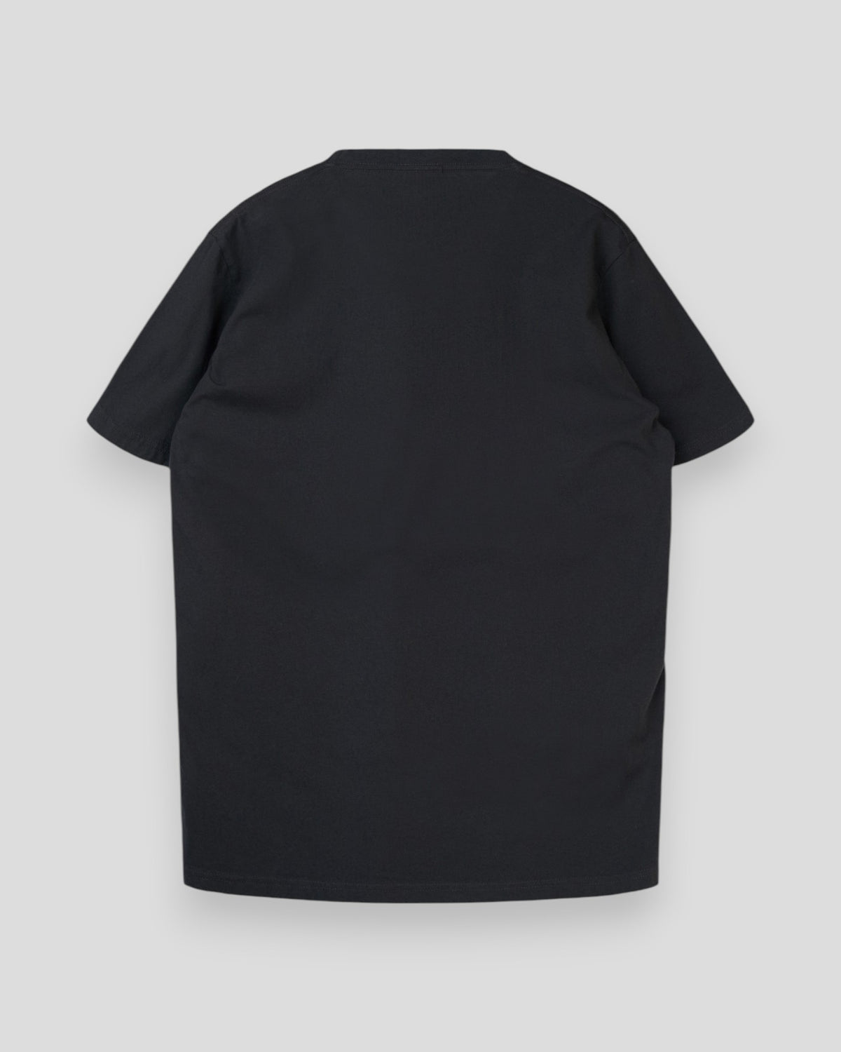 Lakor Mini Lazy Lumber T-shirt i mørkeblå med minimalistisk trædesign, blødt bomuldsstof, perfekt til afslappet stil.