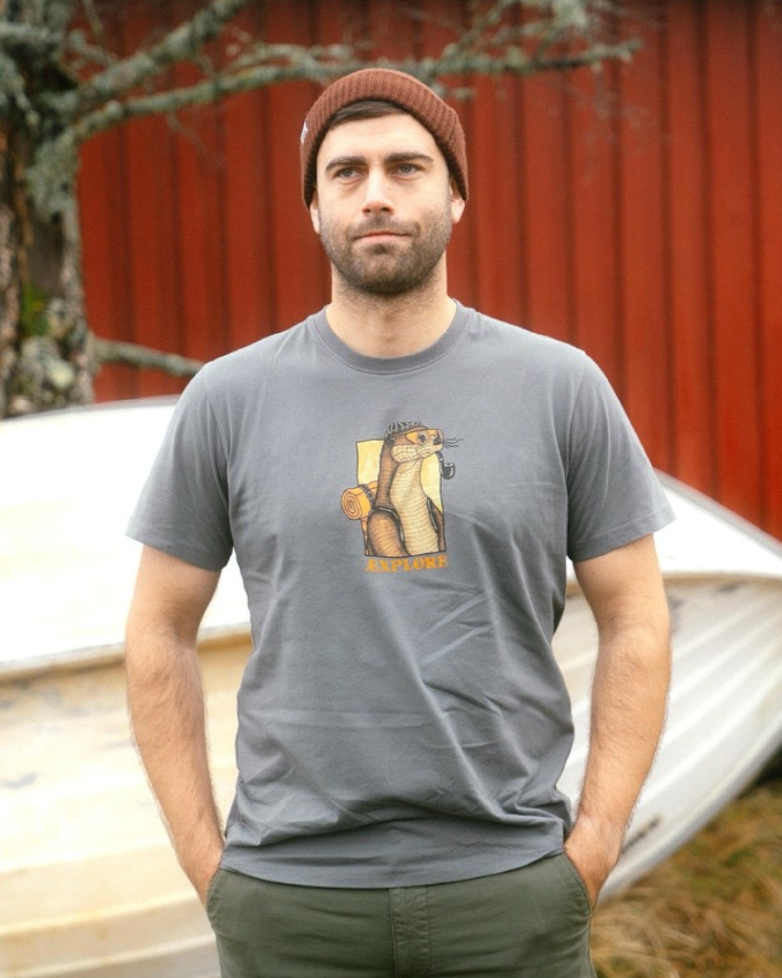 Otter Æxplorer T-Shirt - Urban Chic