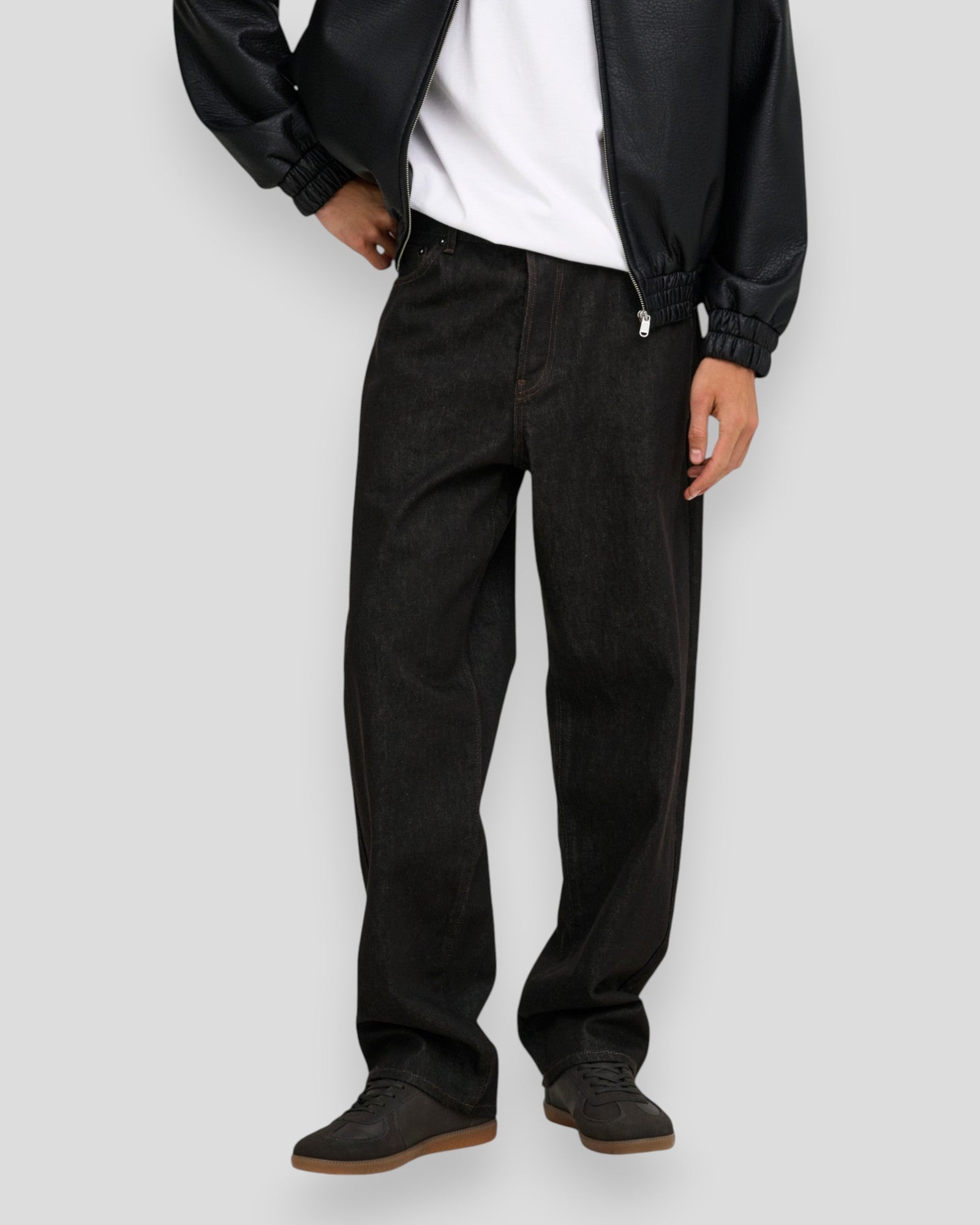 Fade Loose Brown 9479 Dot Denim Jeans - Brown Denim Detail
