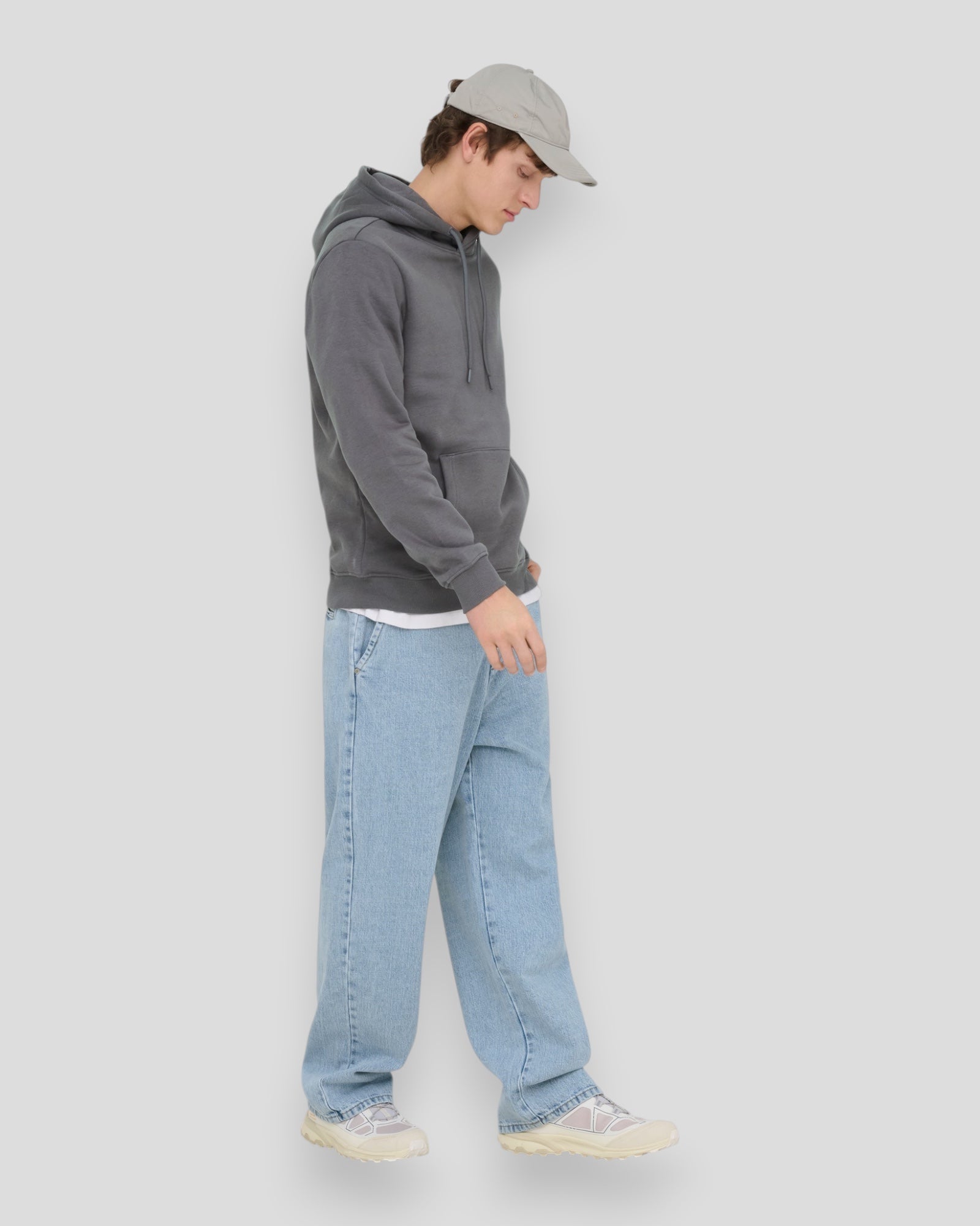 Light blue denim Dani Wide Crop LB 5436 PIM jeans by ONLY & SONS, featuring a modern wide-leg crop style and classic denim texture.