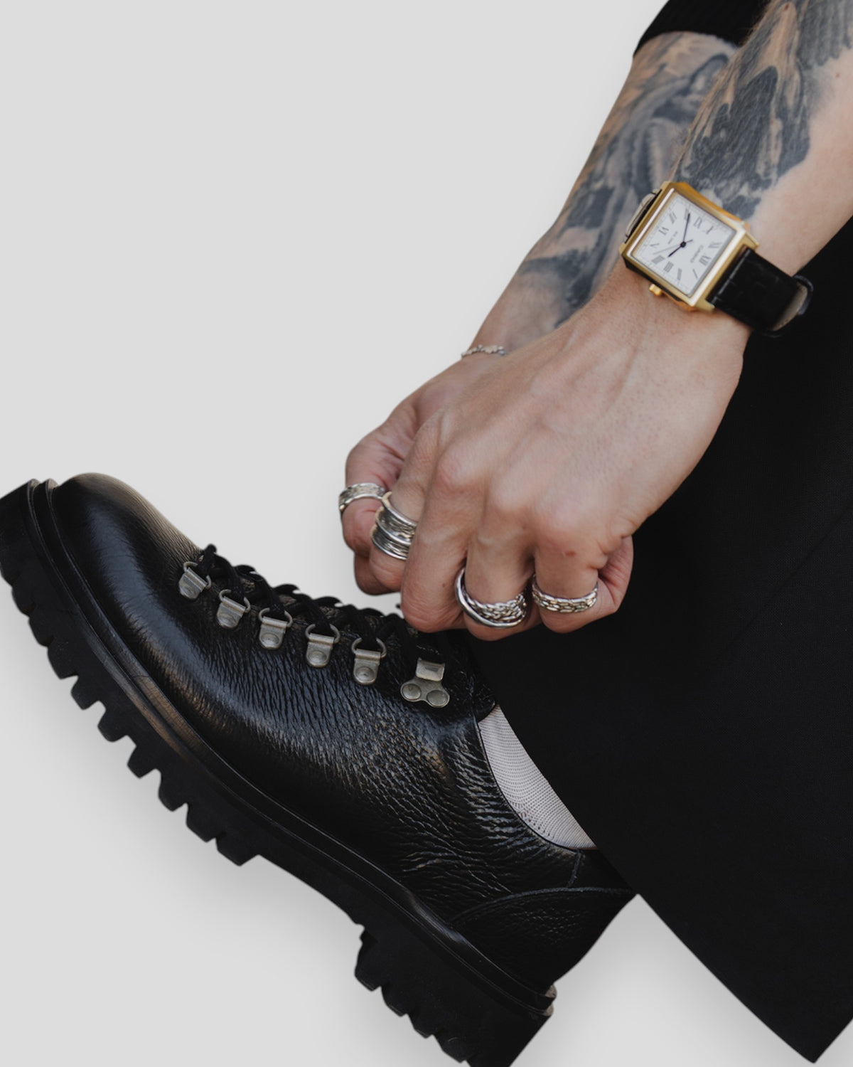Willach - Black Tumbled Leather