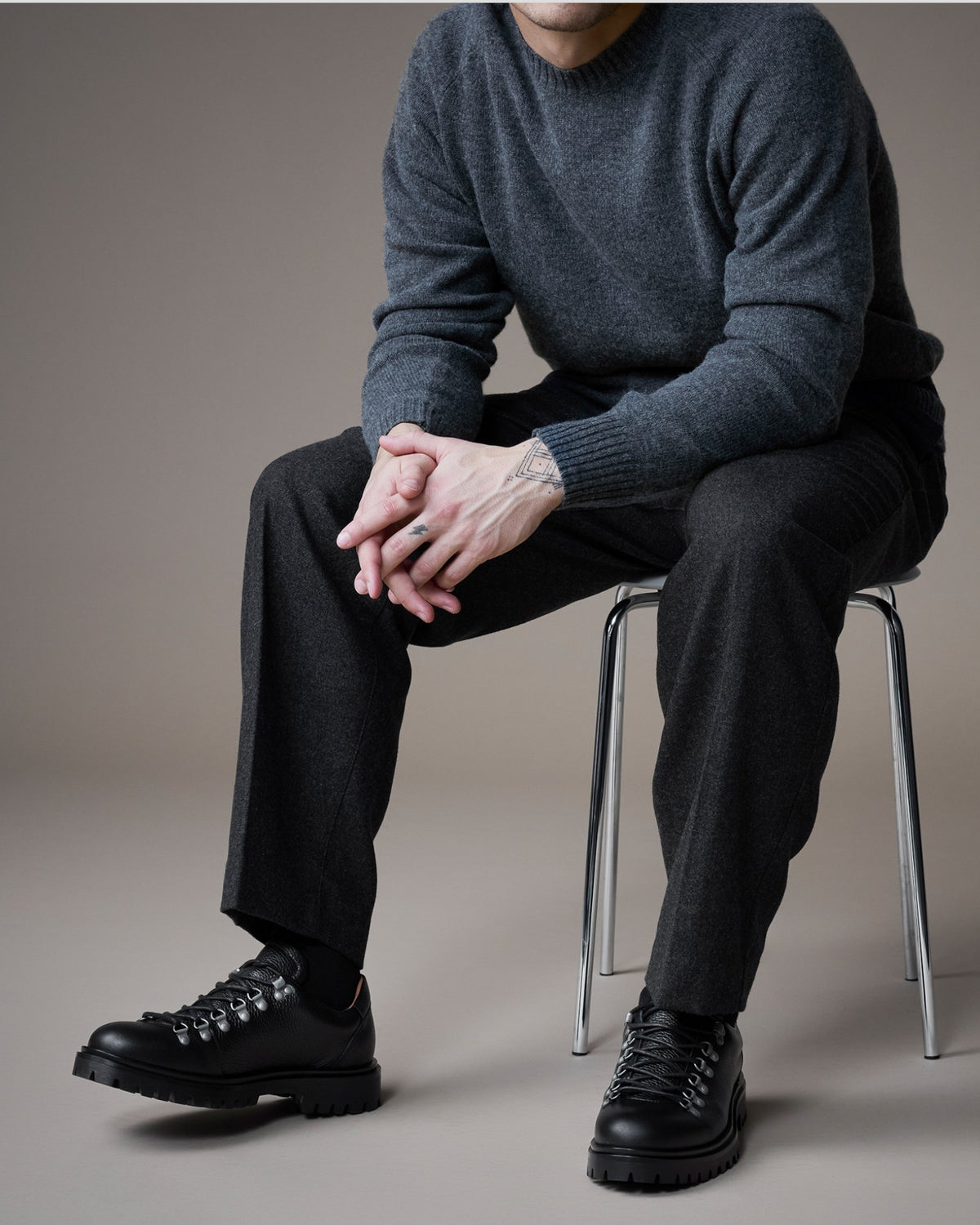 Willach - Black Tumbled Leather