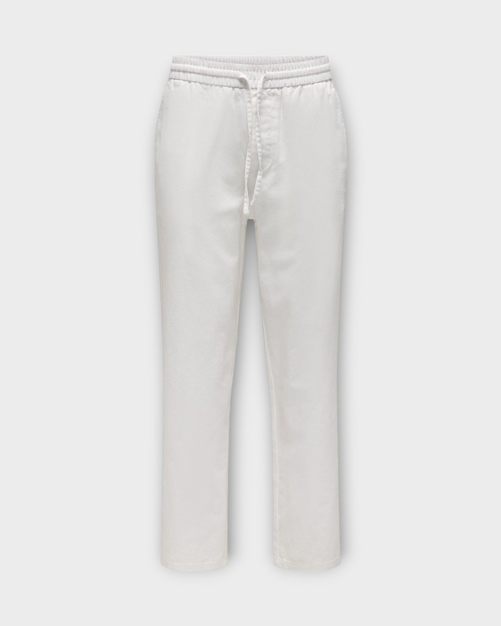 Sinus Loose 0007 Cot Lin Pant Bright White fra Only and Sons. Hvide loose hørbukser til mænd med elastik i livet. Her set forfra.