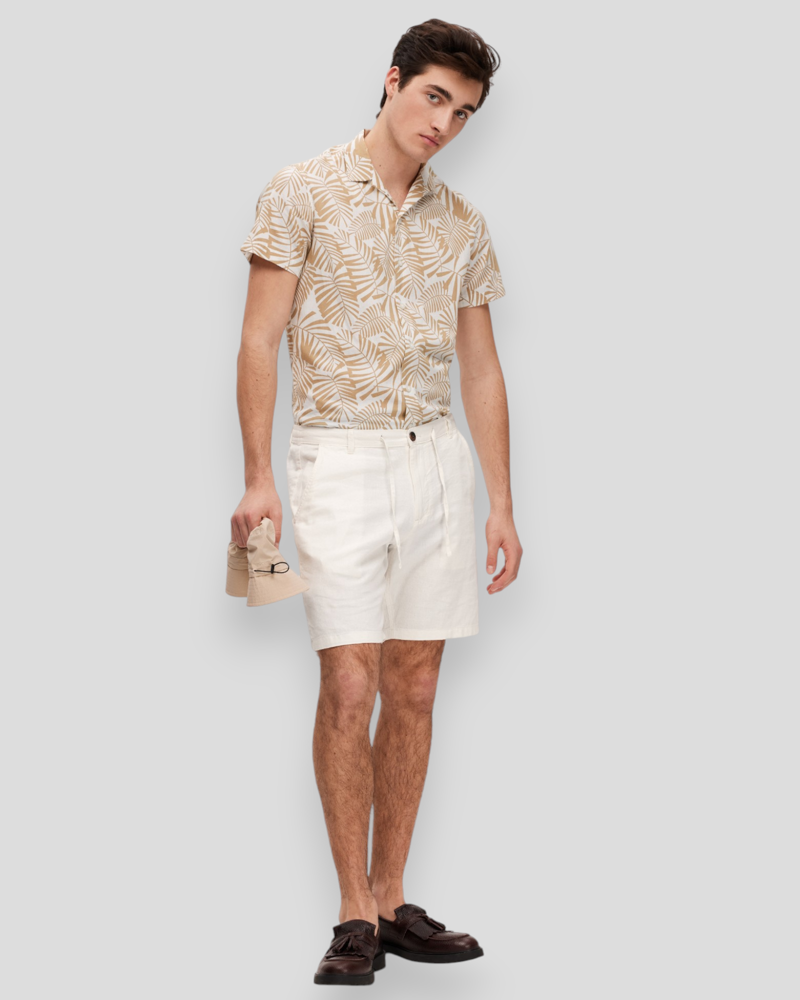 Regular Brody Linen Shorts - Cloud Dancer