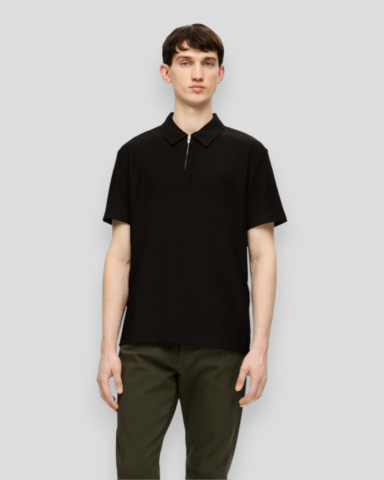 Relax Plisse Half Zip SS Polo - Black