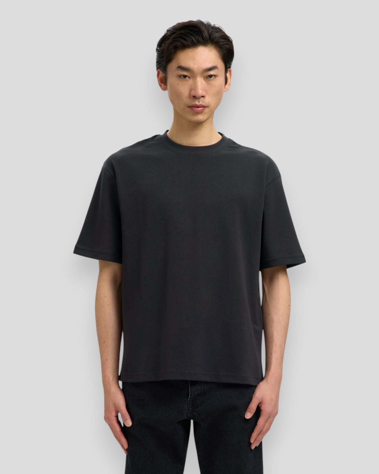 Loose Oscar SS O-Neck Tee - Black