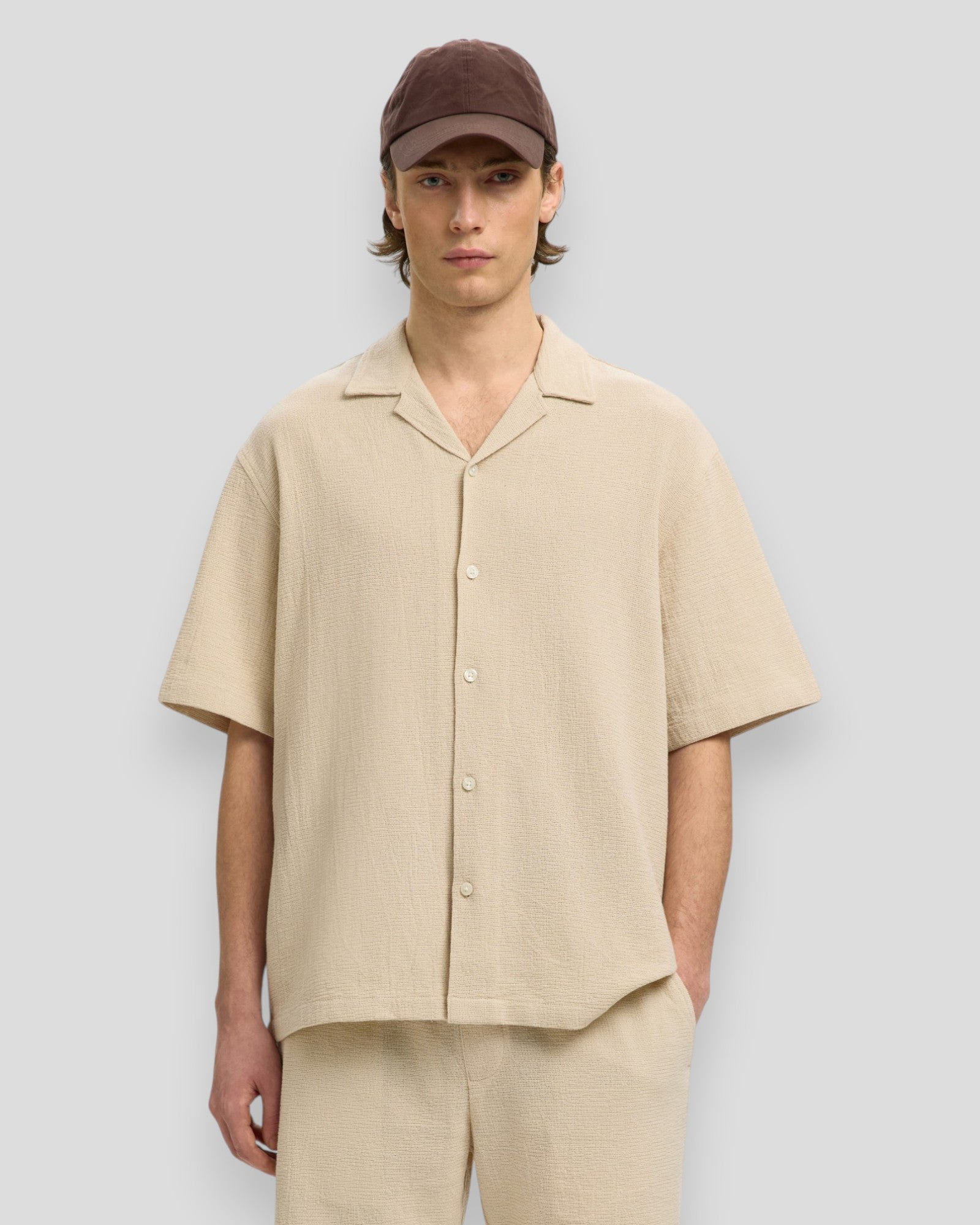 Relax Cal SS Shirt Resort - Oatmeal