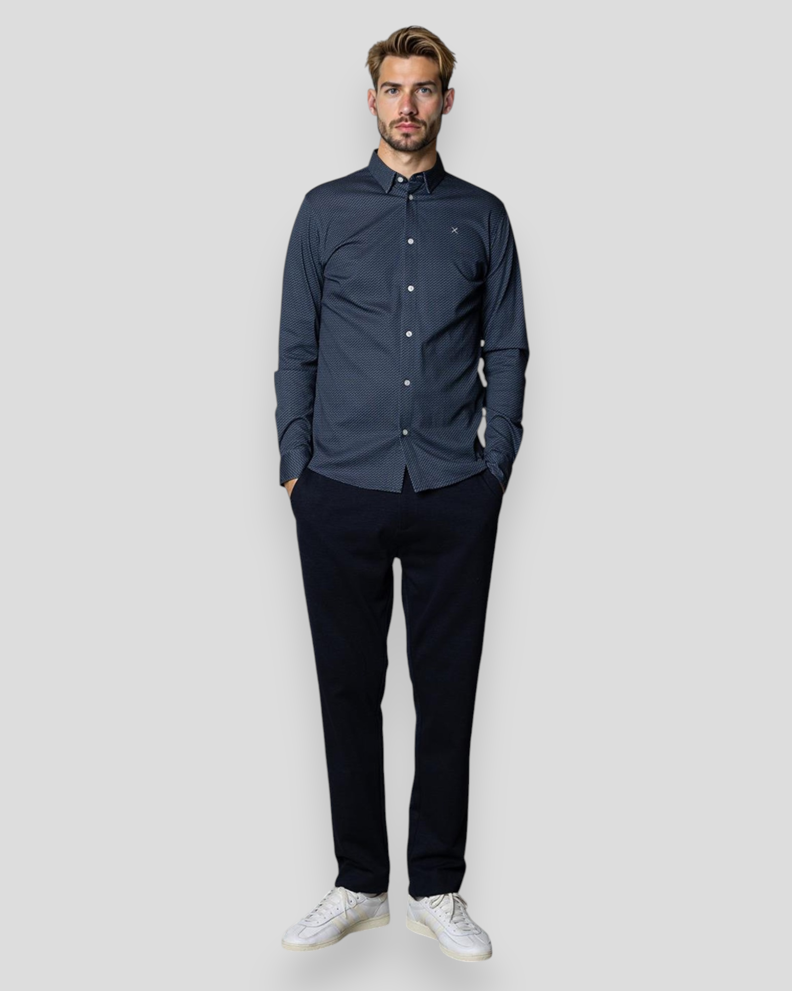 Clean Formal AOP Stretch Shirt fra Clean Cut Copenhagen i Navy – elegant langærmet skjorte, ideel til arbejds- og festoutfits.