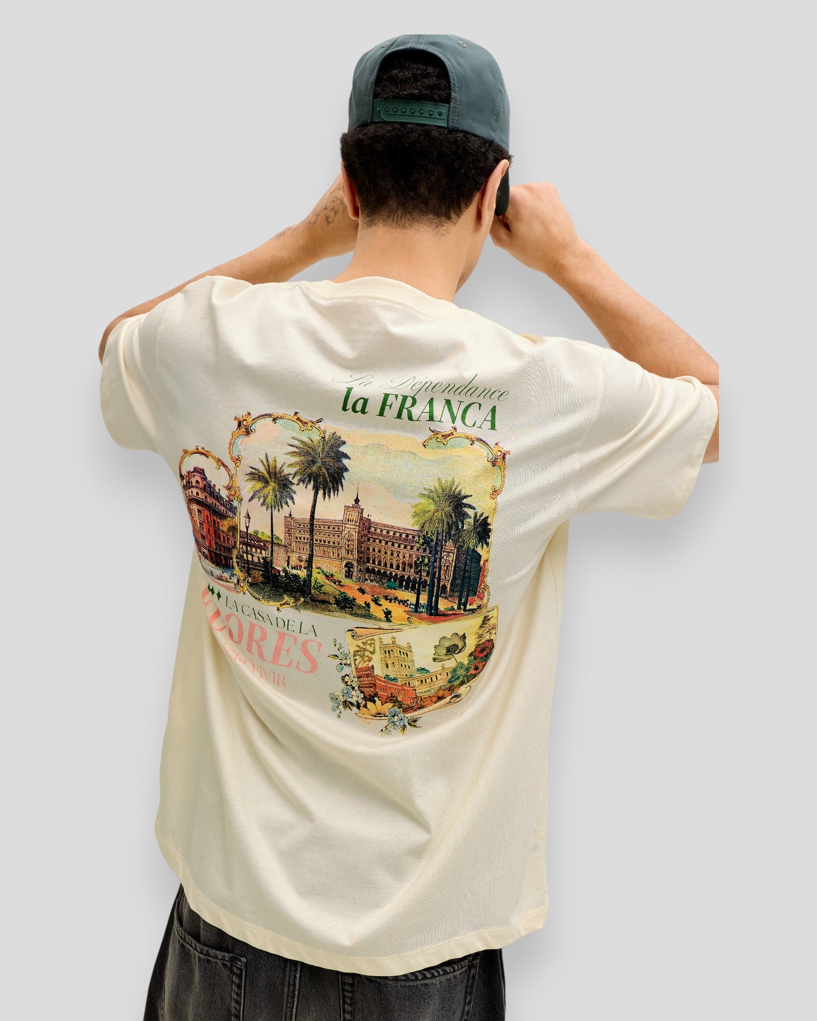 Jack & Jones Paradise Island Tee i antik hvid med rund hals, casual t-shirt til mænd, synlig foran.