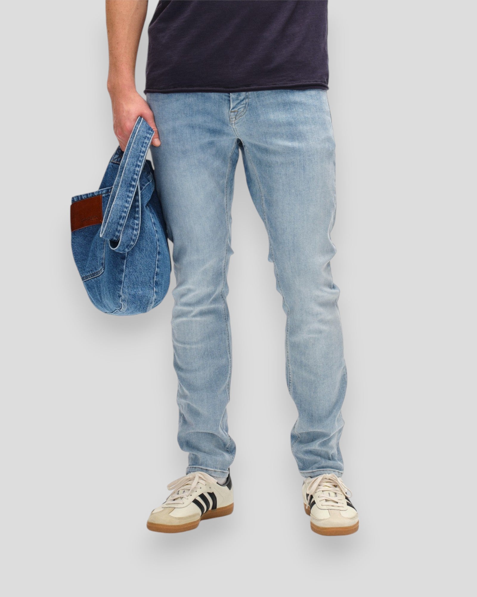 Jones Just RCS Light Blue Denim jeans – et must-have til den modebevidste garderobe.