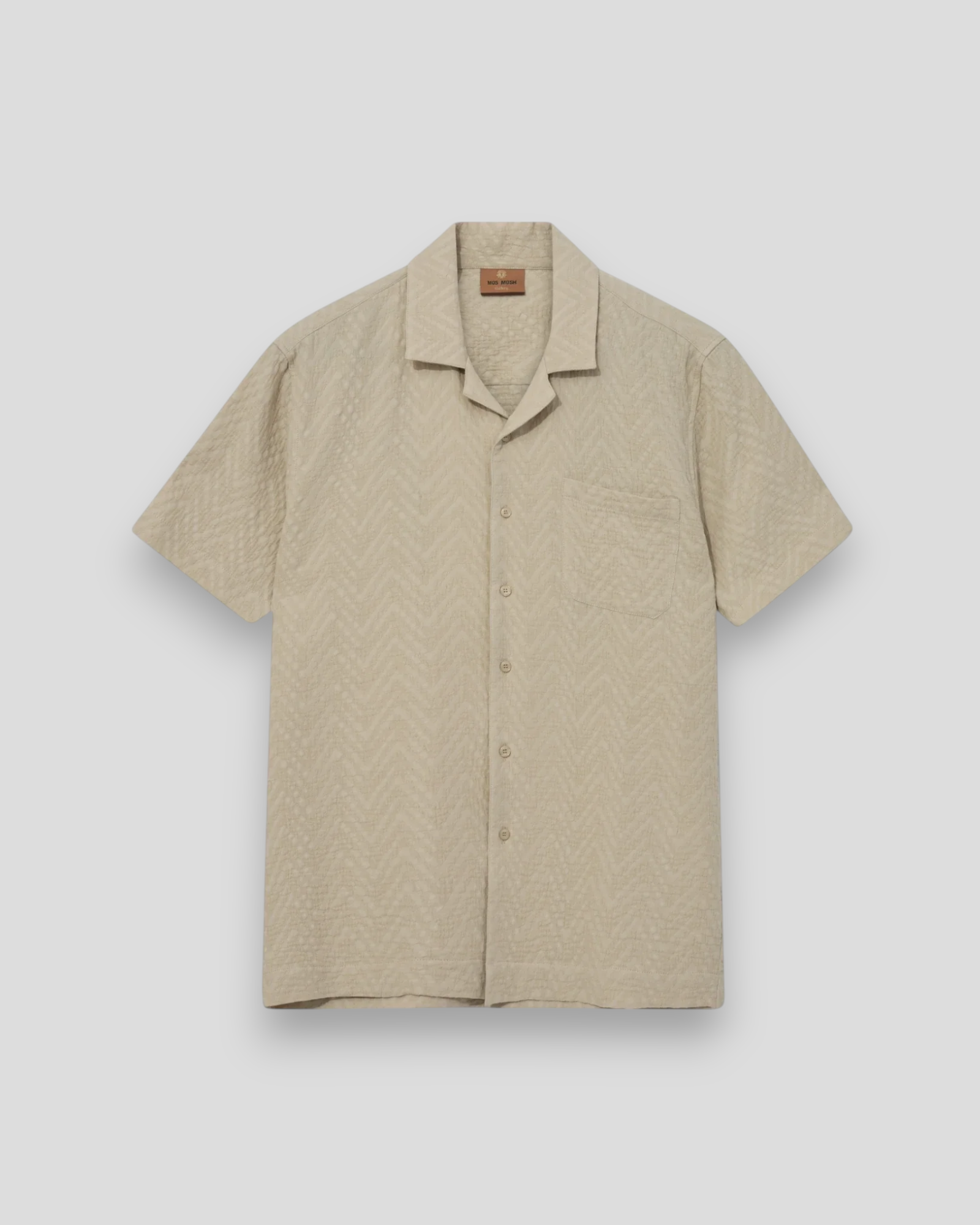 Marco Cuban Rosacel kortærmet skjorte i warm beige – stilfuld og let herreskjorte til sommer og casual outfits