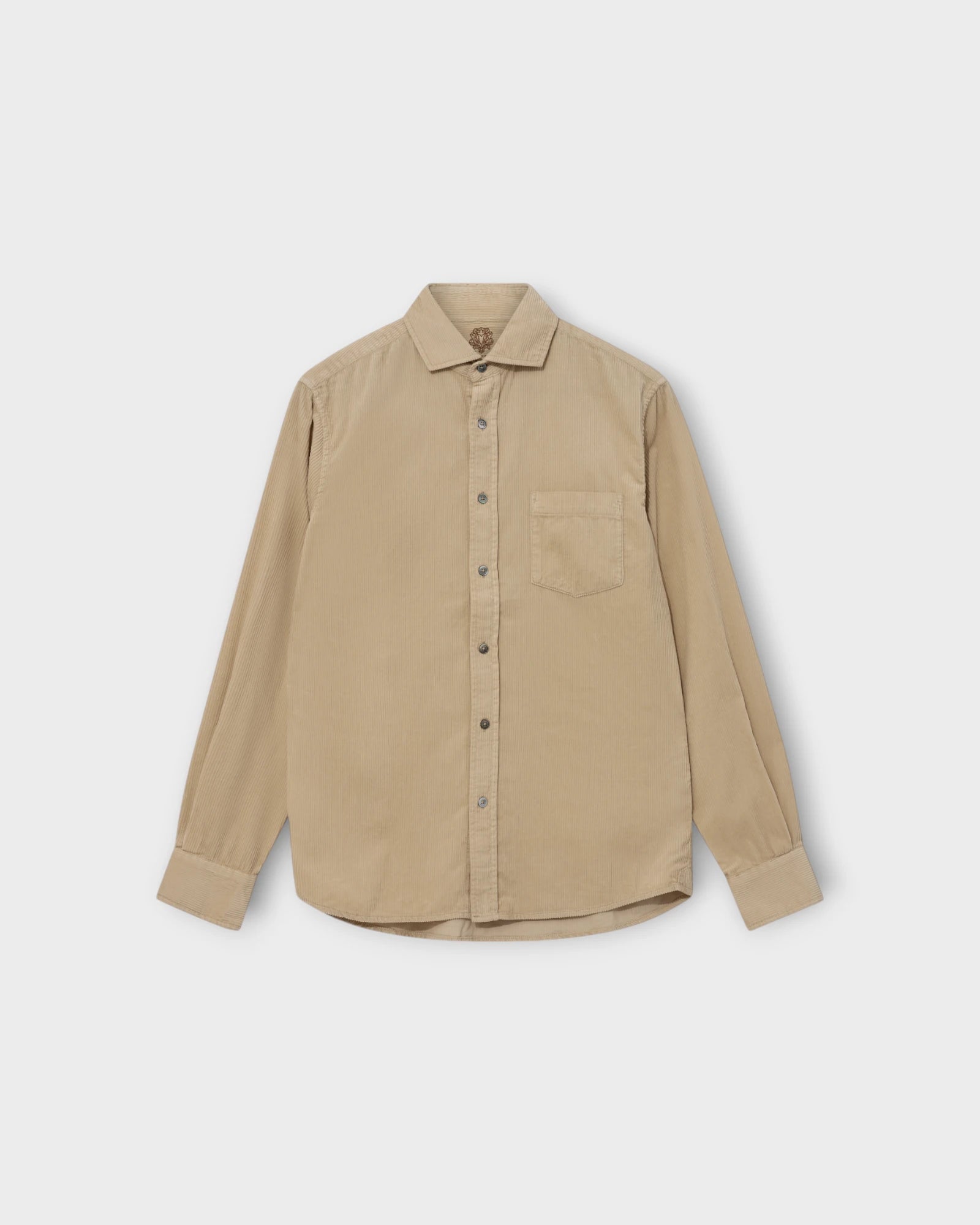 Alden Corduroy Shirt Soft Kit - Sandfarvet Mos Mosh Gallery Herre Fløjlsskjorte. Her set forfra.