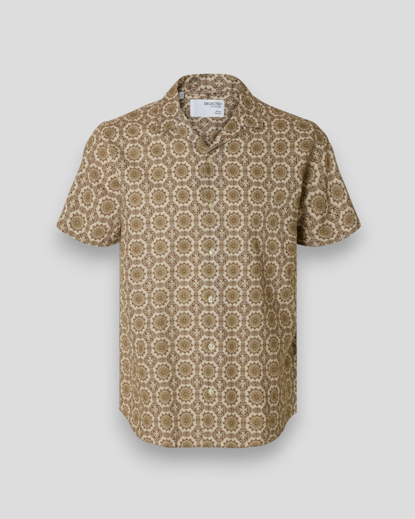 Relaxsun Shirt SS Resort i Oatmeal Mosaic fra SELECTED HOMME – let sommerskjorte i hør- og bomuldsblanding, ideel til hørbukser
