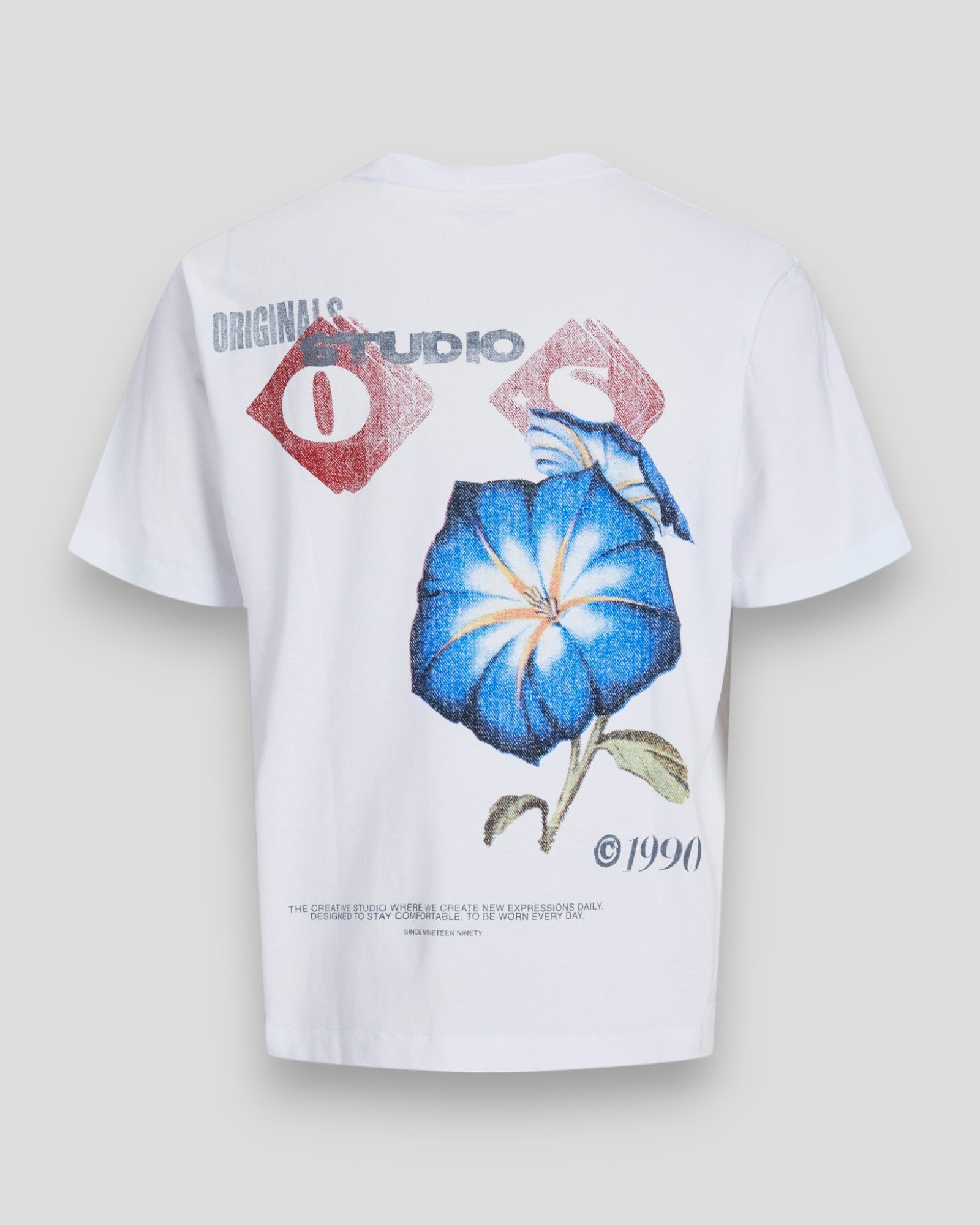Hvid oversized tee fra Jack And Jones: Retiro Back Tee SS Crew Neck SE25 med iøjnefaldende backprint