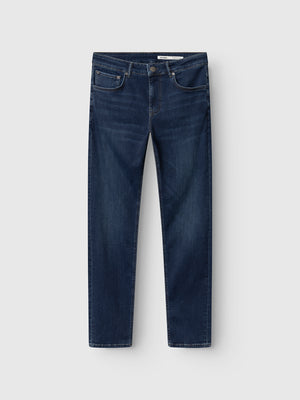 Gabba Jones Dhera jeans i mid-blå denim, vises med klassisk pasform og detaljeret syning.