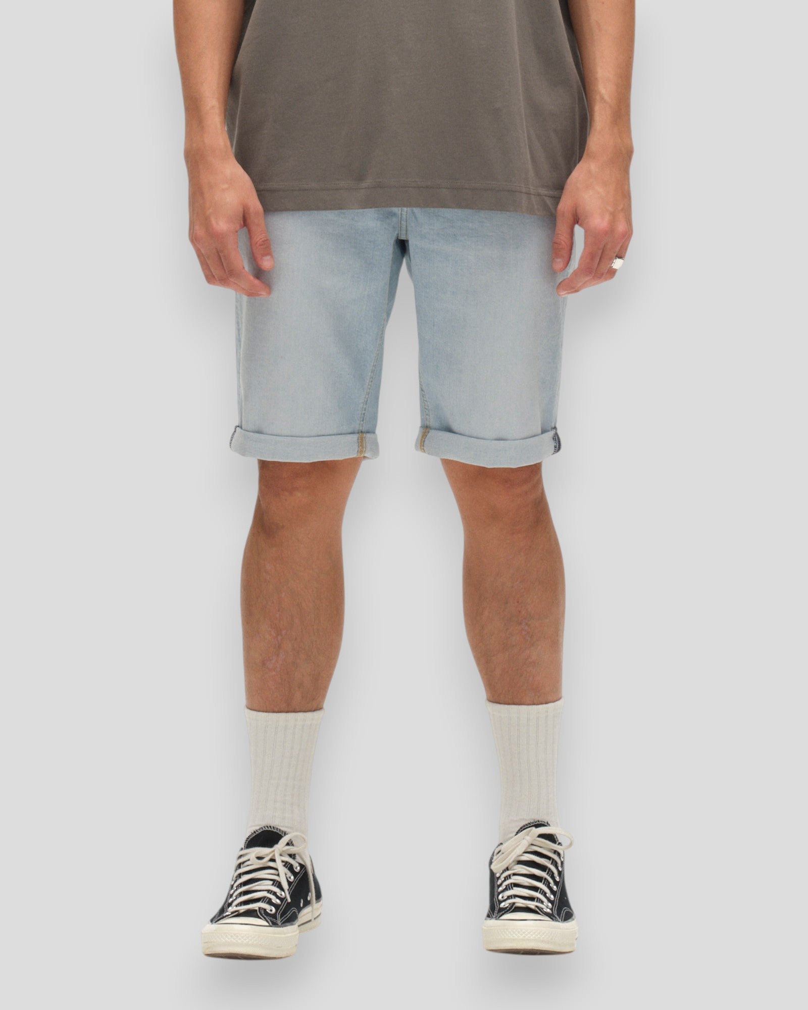 Markus Derby Shorts - Light Blue Denim