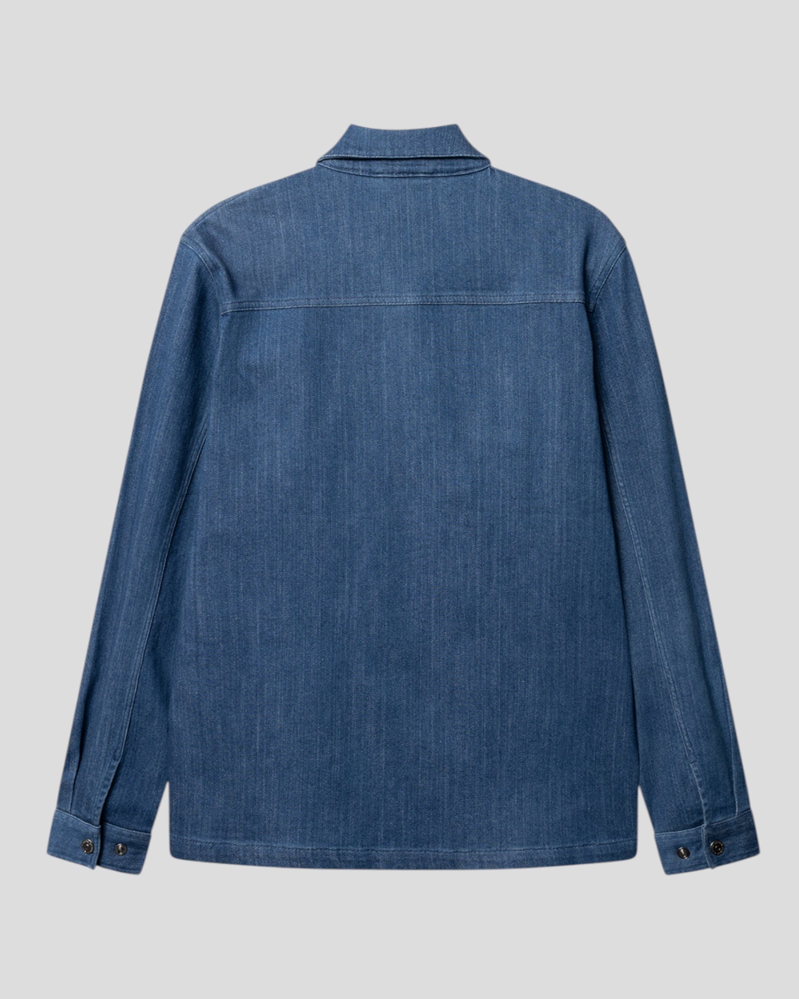Gabba Beta Denim LS Overshirt i midblå denim, langærmet skjorte med klassisk design og synlige syninger.