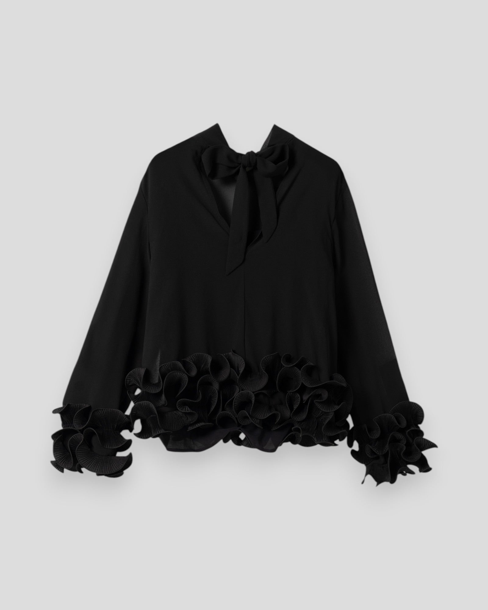Sort N-Latanietta bluse til kvinder fra Noella, vises med lange ærmer og elegant snit.