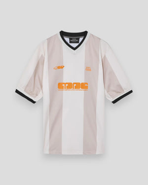 Mads Nørgaard sport football tee i havrefarvet bomuld med rund hals og kort ærme, afslappet t-shirt til sport og fritid