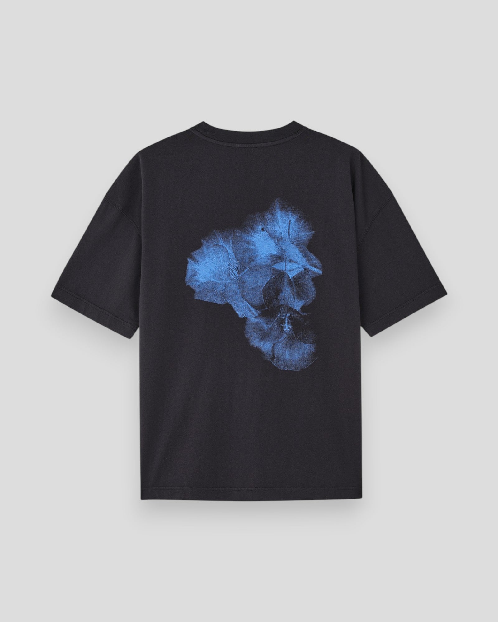 Open-End Dye Big Flower Tee - Black
