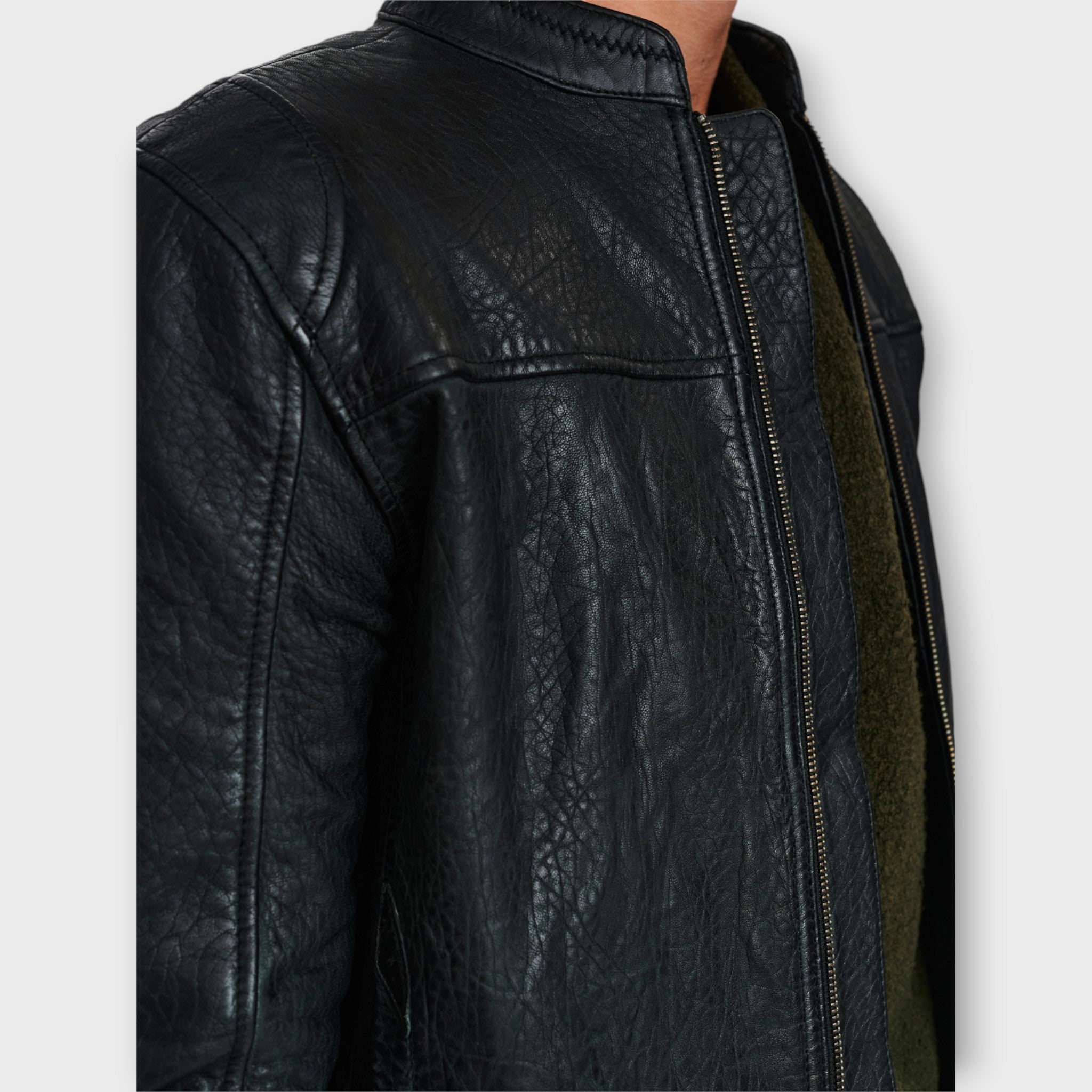 Benton Black Leather Jacket - Black - The Sons online