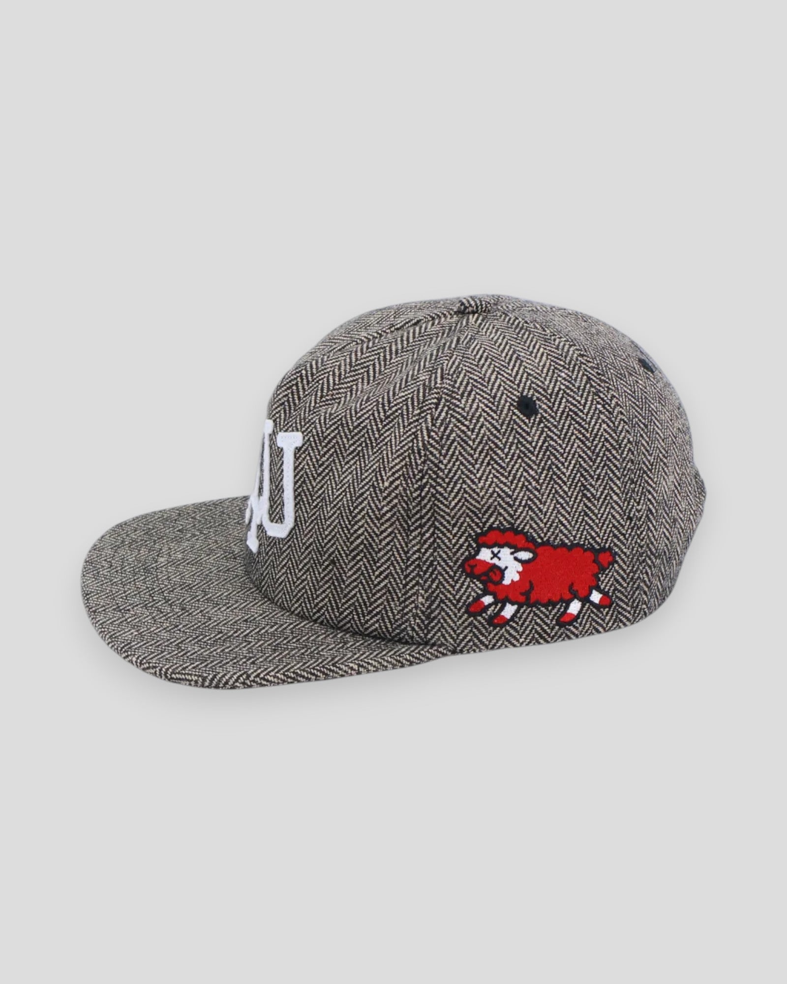 Grisk X Lau Lau Cap - Black/Sand