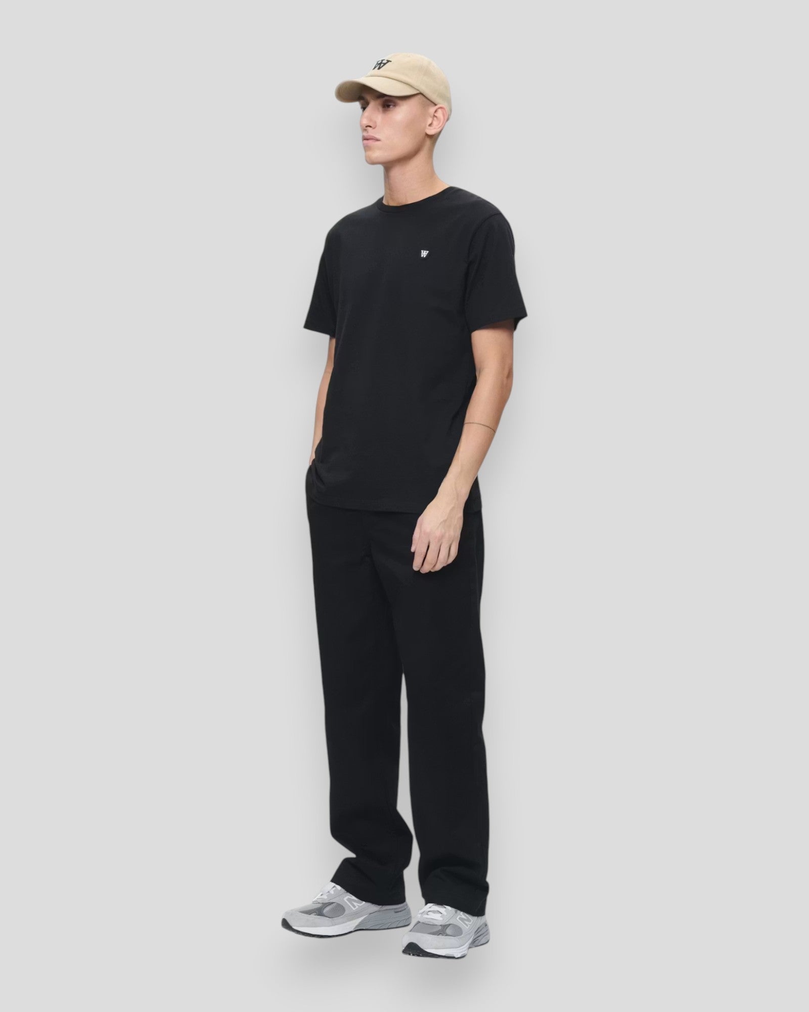 Ace Tee - Black Beauty