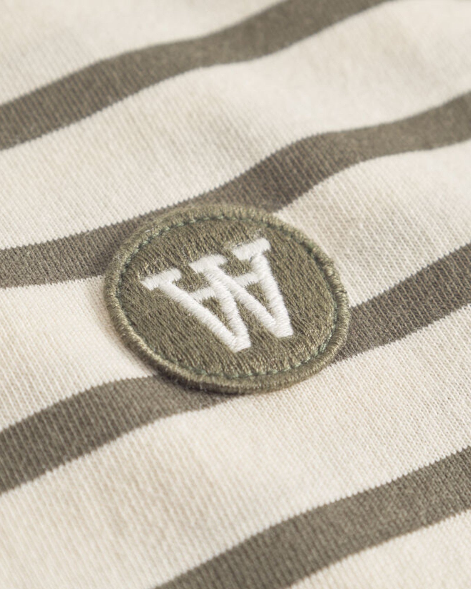 Ace Stripe Tee - Grape Leaf